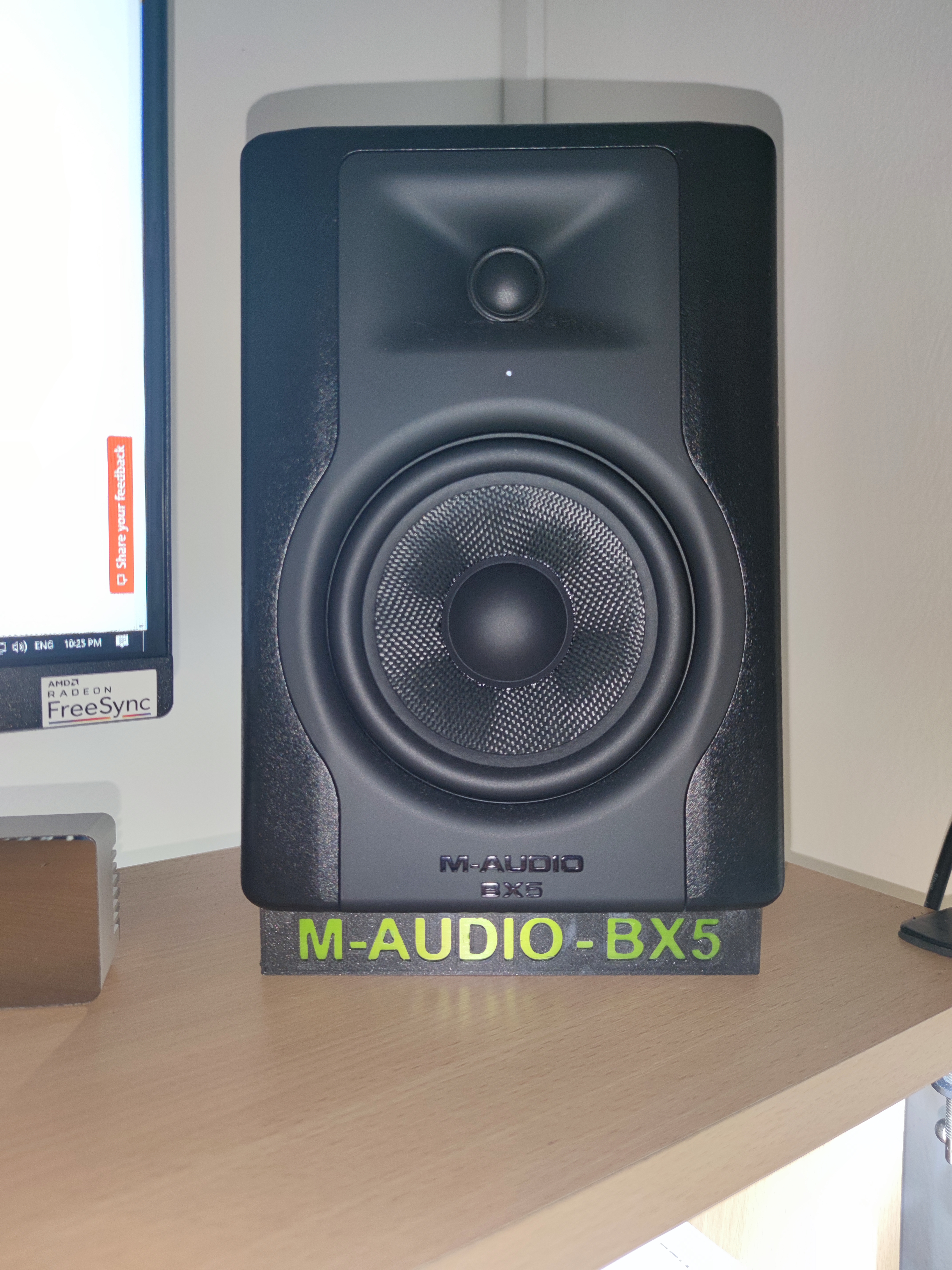 M-Audio BX5 repro stand