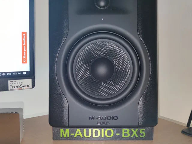 M-Audio BX5 repro stand