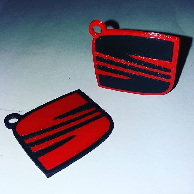 Key chain SEAT