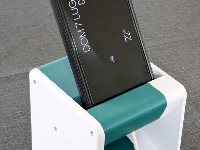 Smartphone amplifier/resonator passive speaker stand