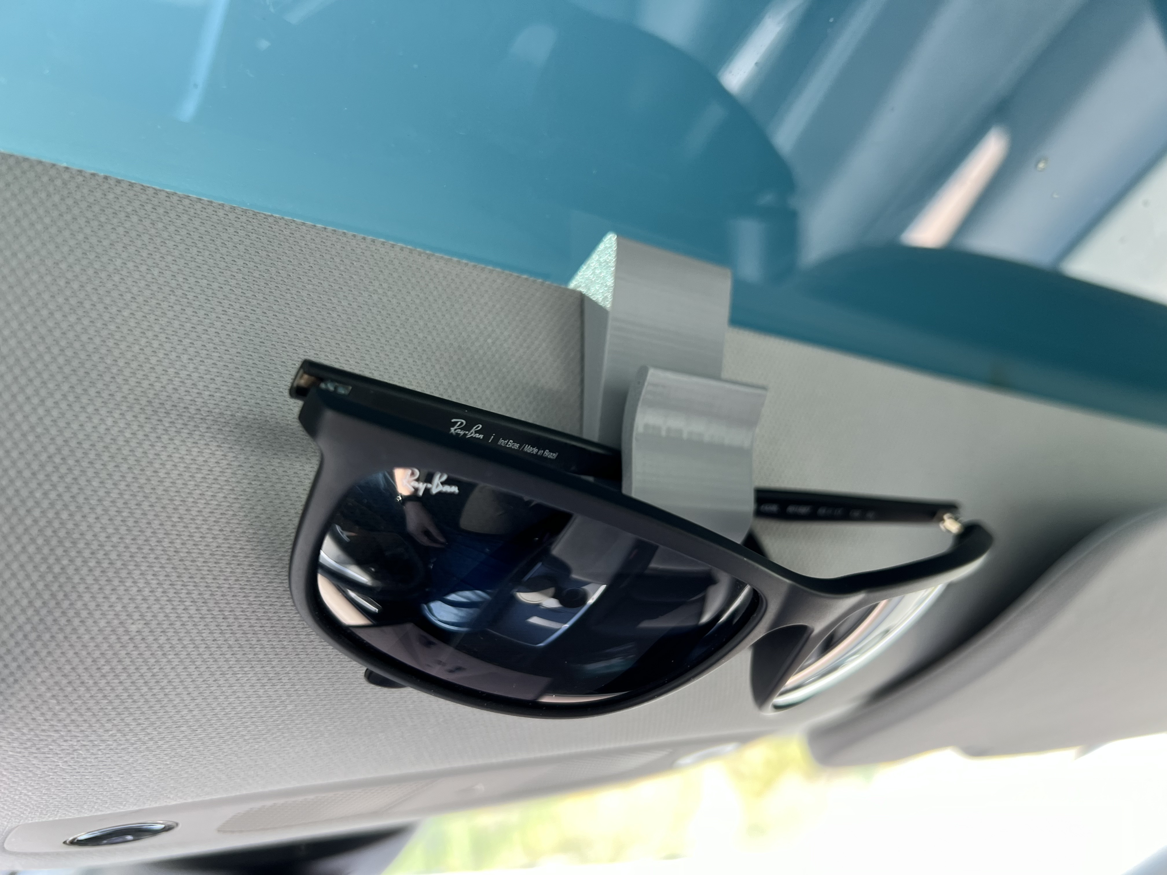Tesla sunglass holder - Tesla Model 3/Y headliner - easy fit