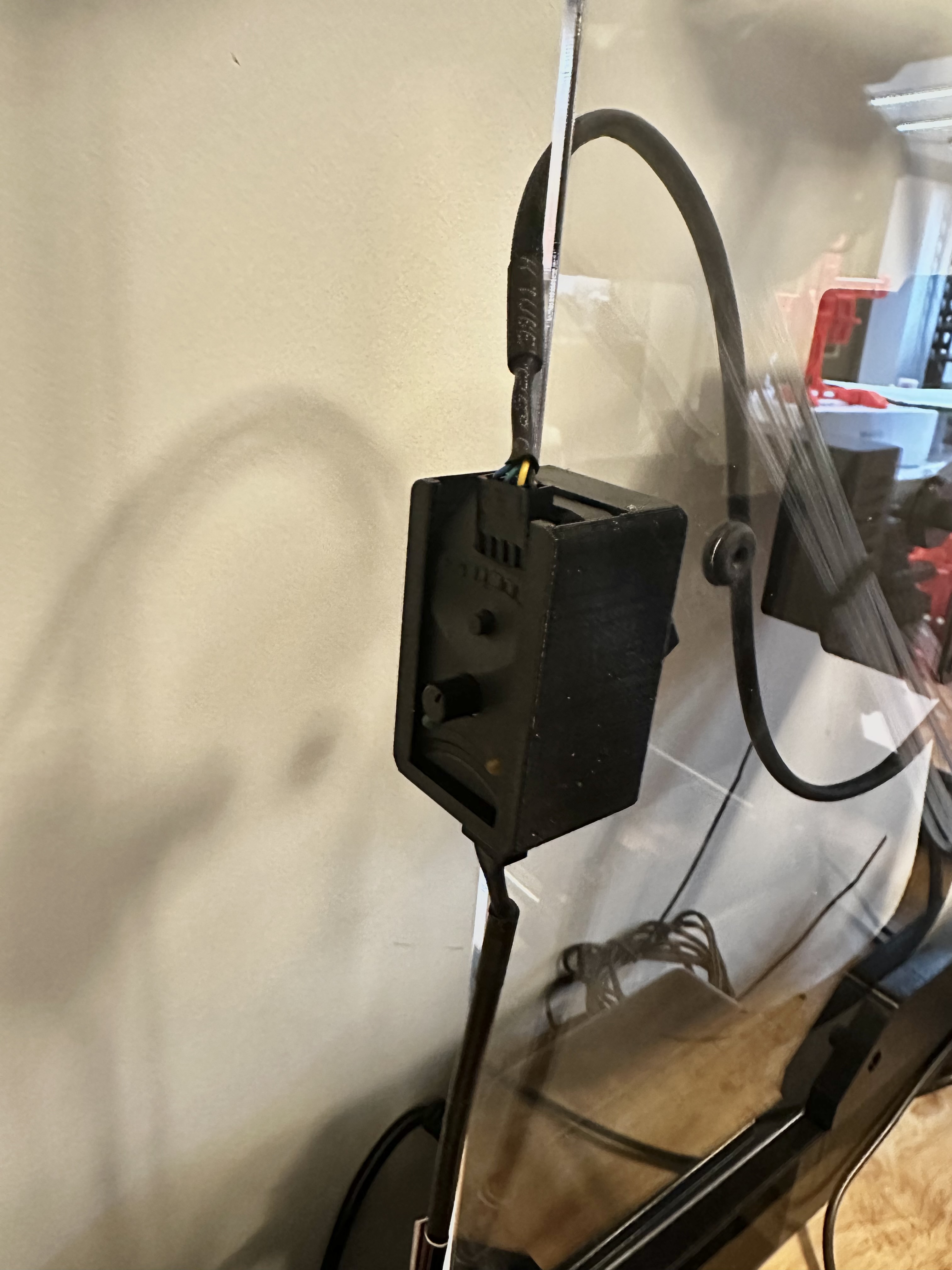 DELACK Noctua PWM fan controller DIN mount