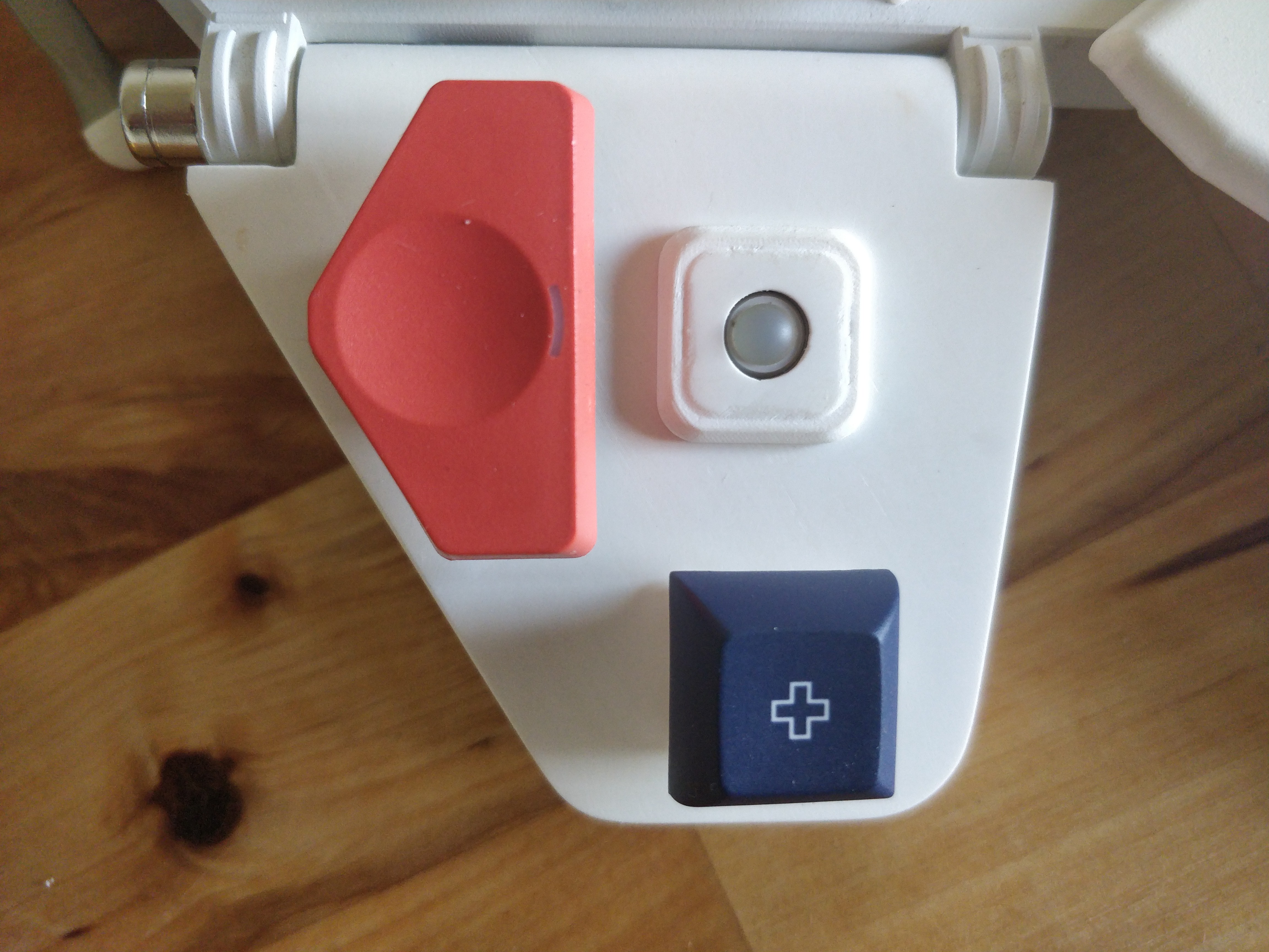 ZSA Moonlander Trackball