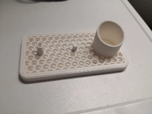 OralB & Phillips SoniCare toothbrush holder