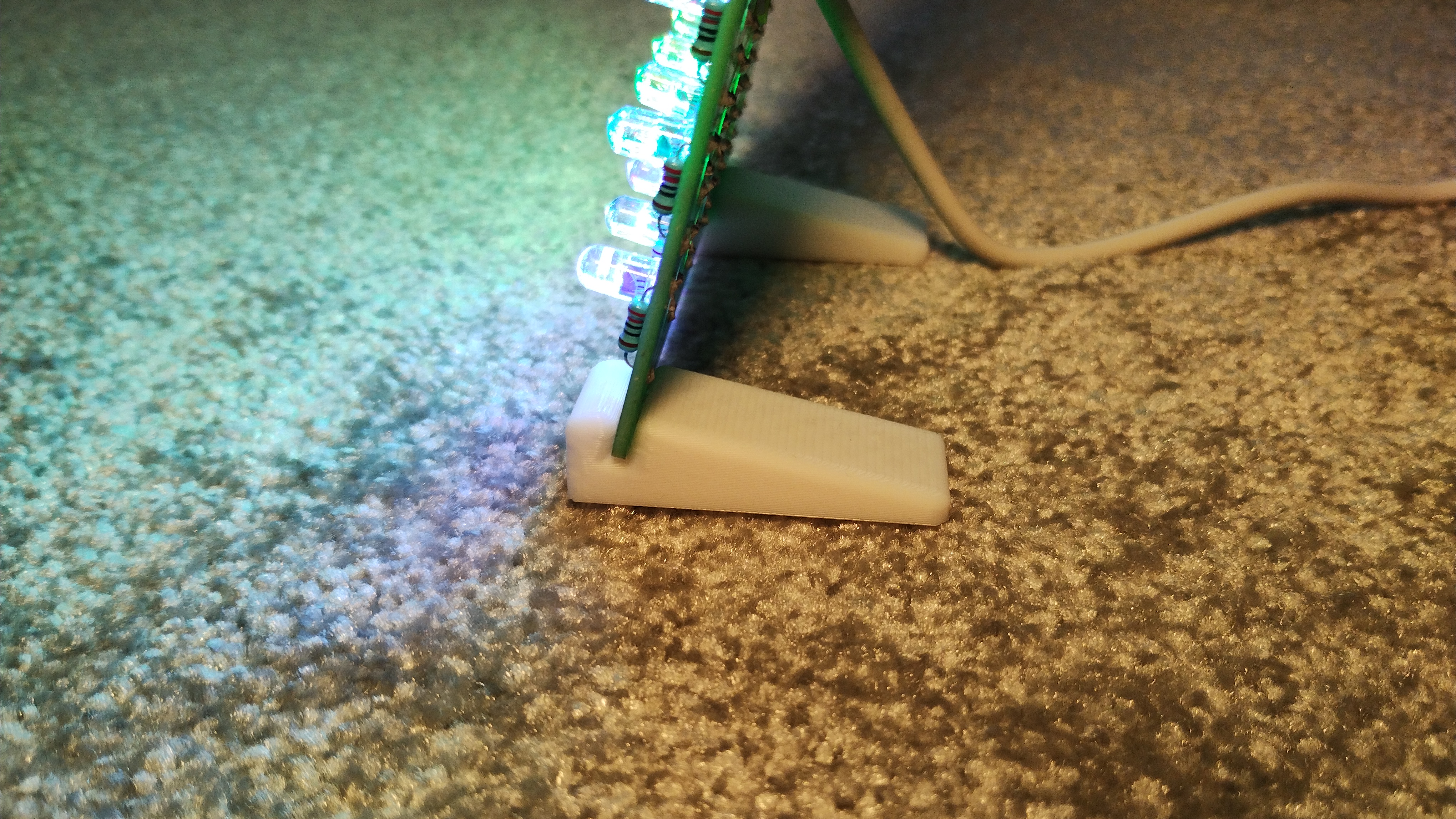 BigCliveDotCom "Gallium" supercomputer diffusion cover and stands/feet — miniatura 6