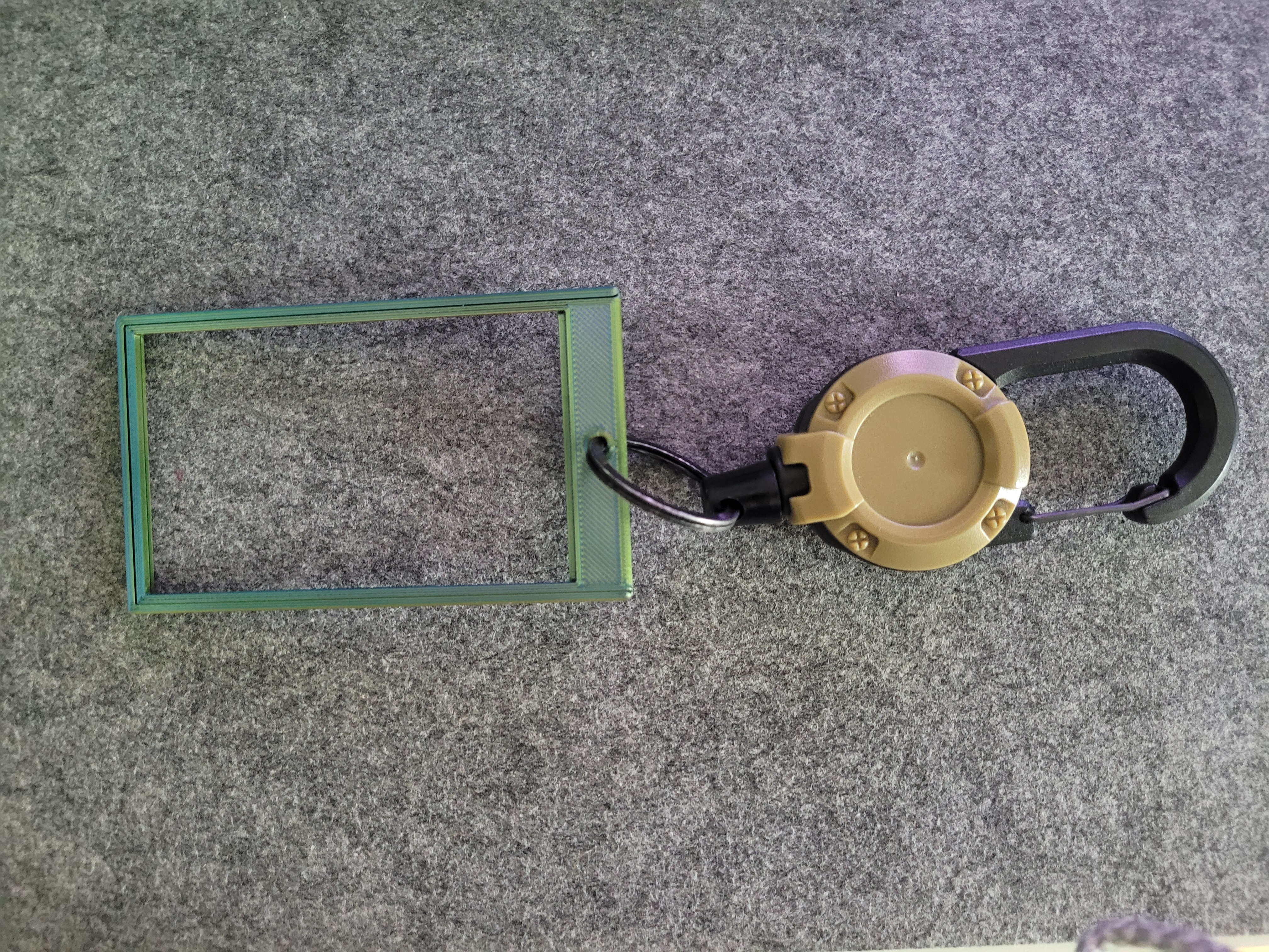 Badge holder with 2-sided windows