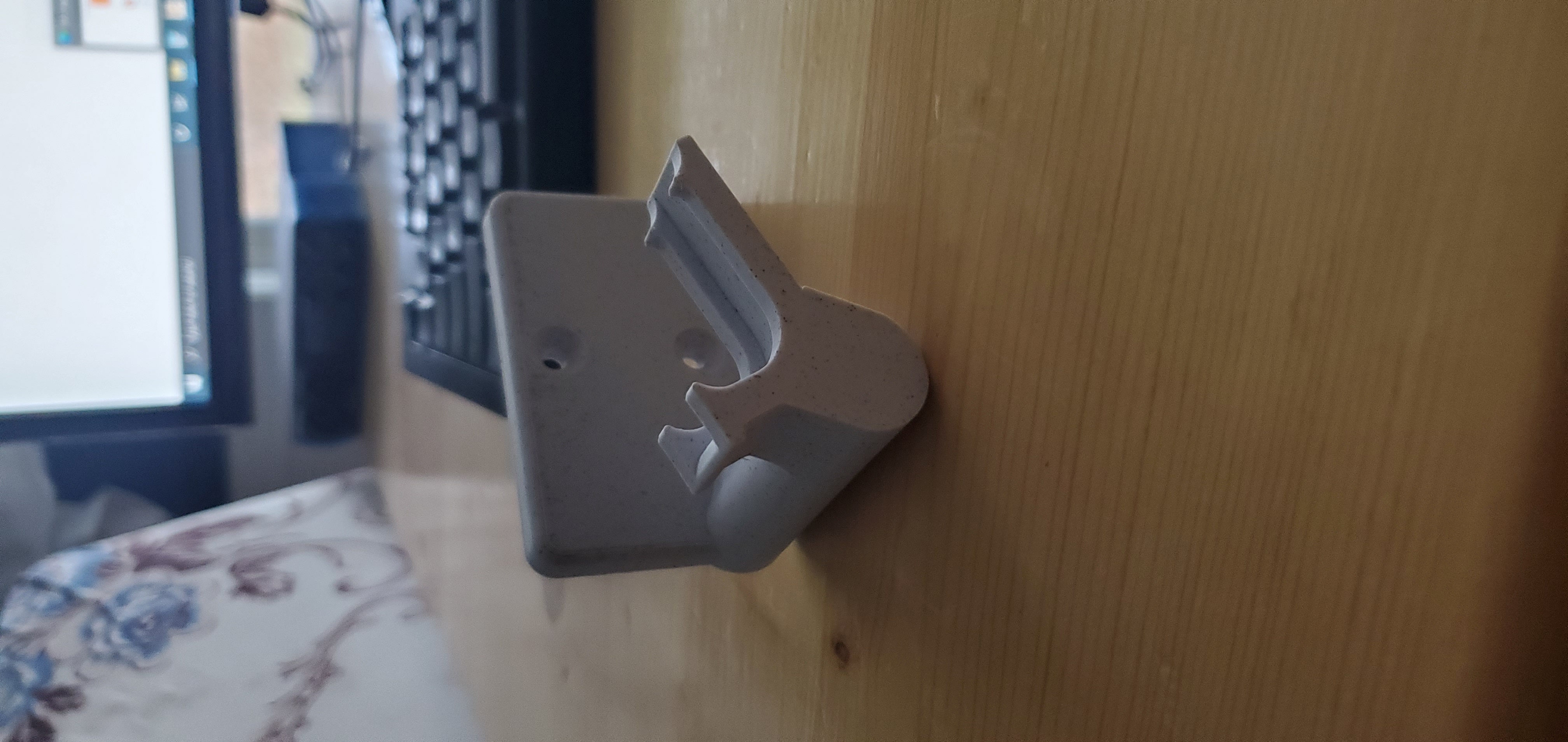 1911 Wall Mount
