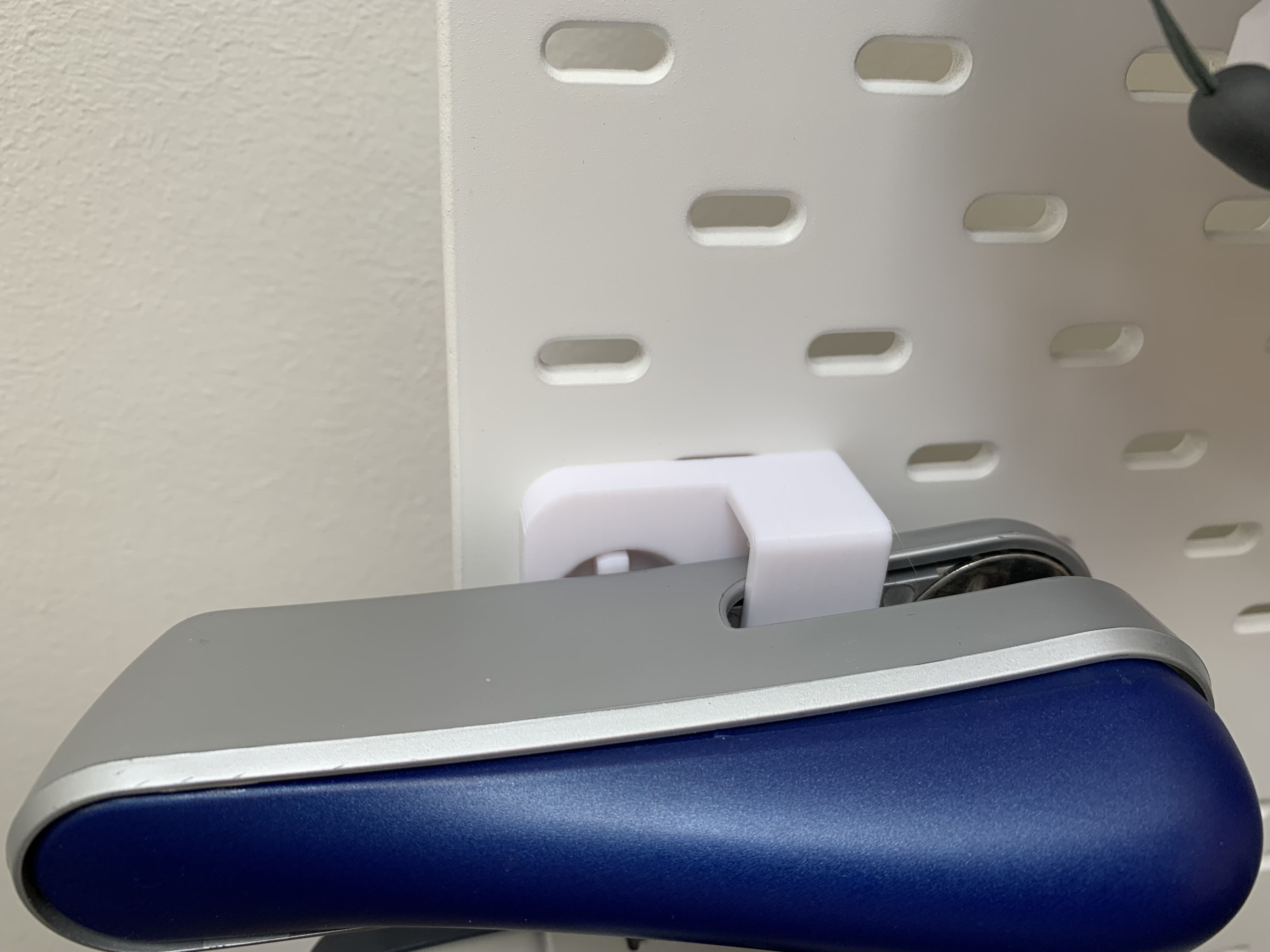 Stapler Mount for Ikea Skadis