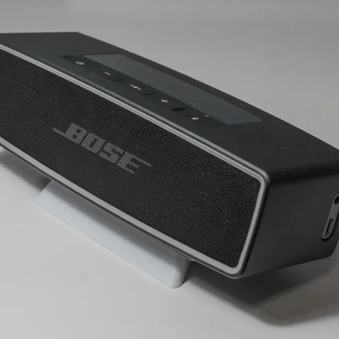 Bose SoundLink II mini Stand by rouvenschandl | Download free STL