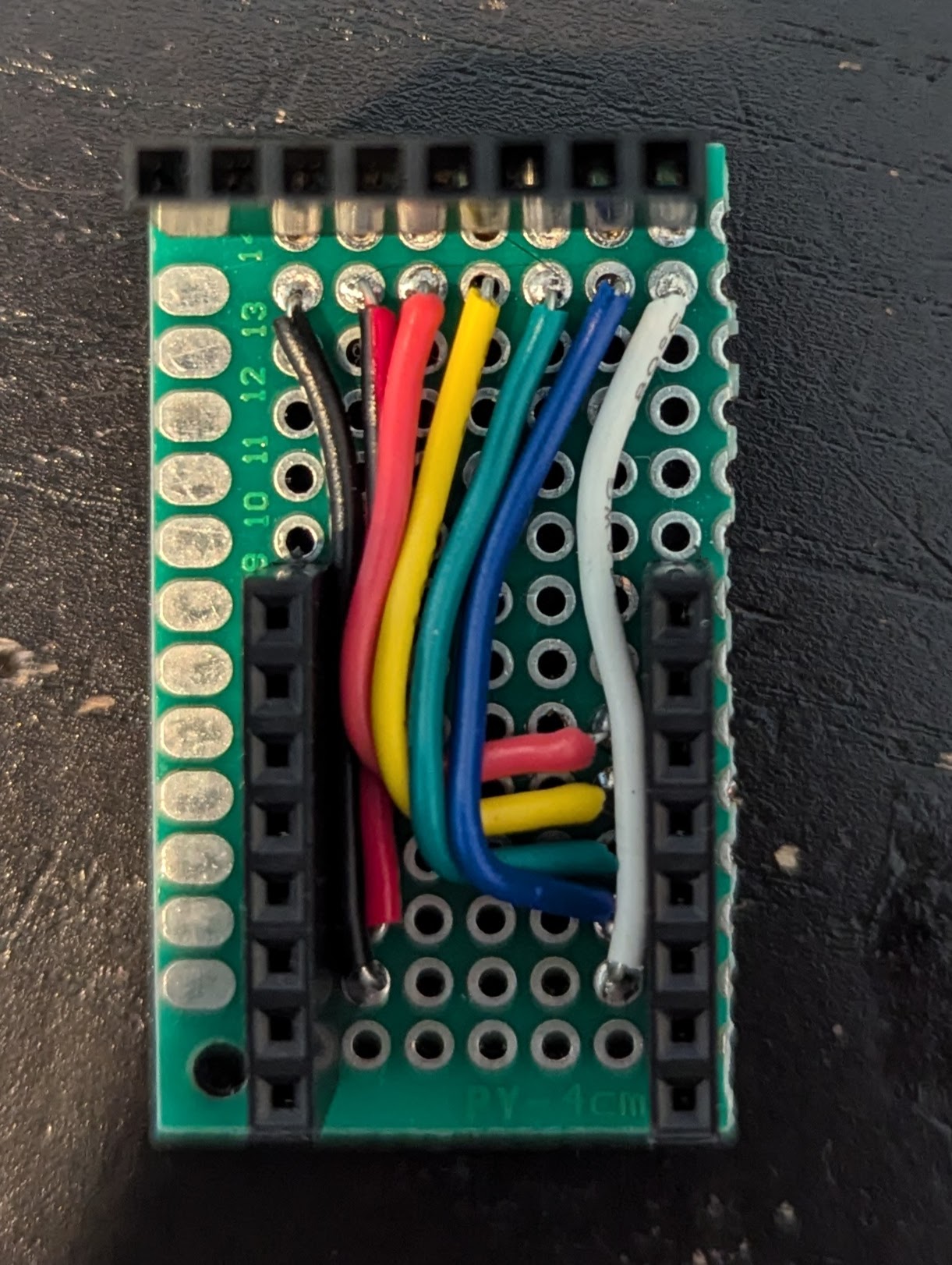 Miniatura 3 do modelo 3D Mini TV using OLED Screen and ESP32S3