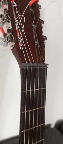 Eko 2-ST Vintage Guitar Neck Nut