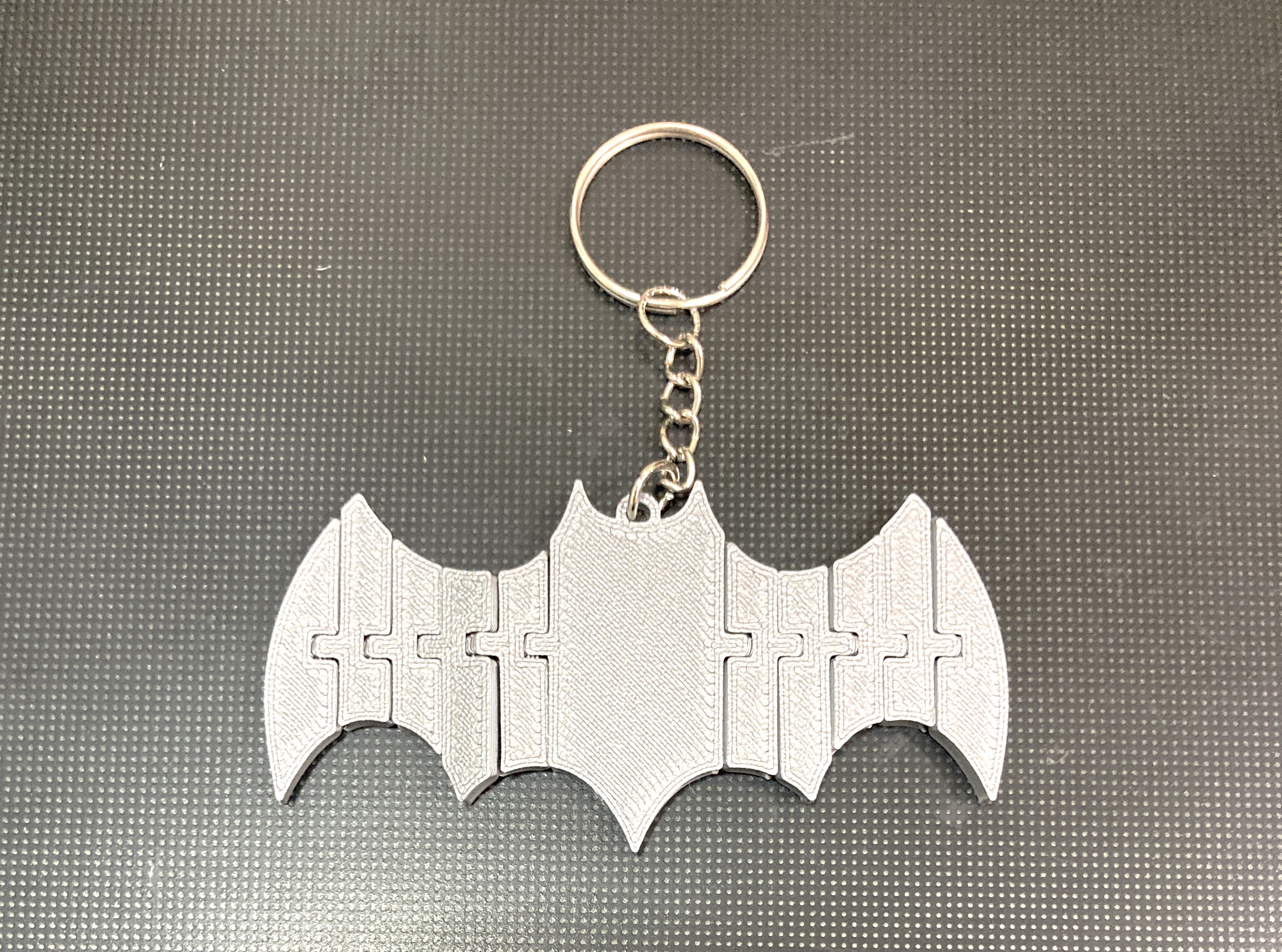 Articulated bat keychain