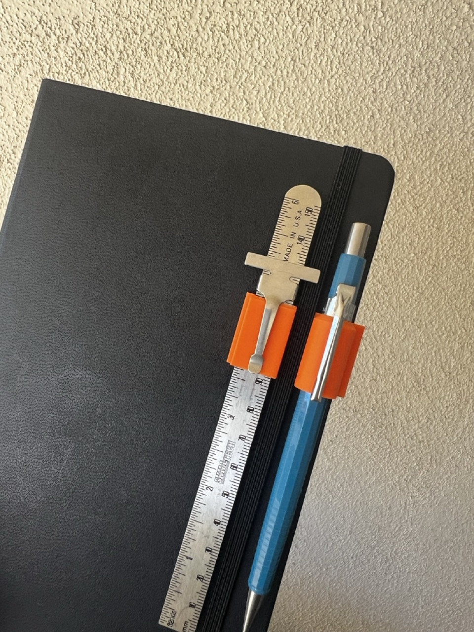 Moleskine Notebook Pen and Ruler Clip by BigBiff | Download free STL ...