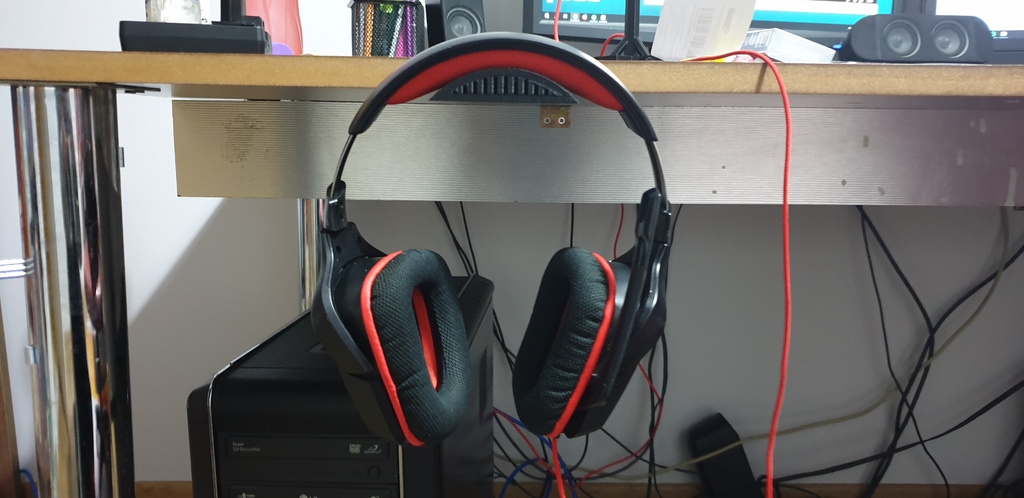 Headphone Hook for 18mm & 21mm Table