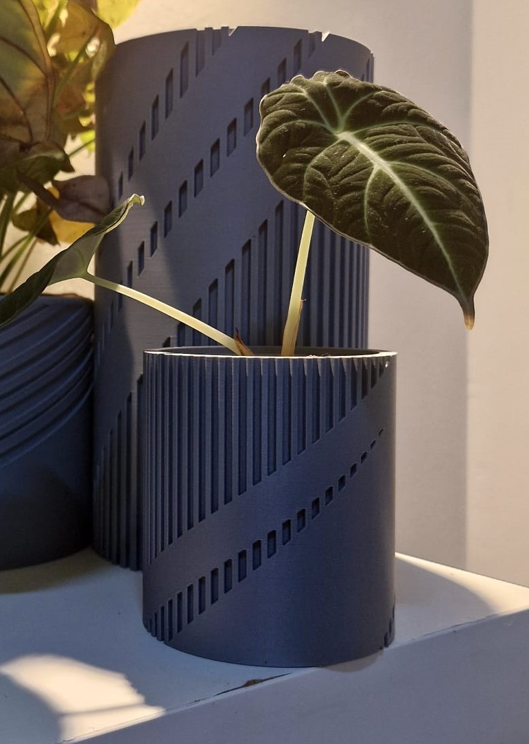 Modern Pot