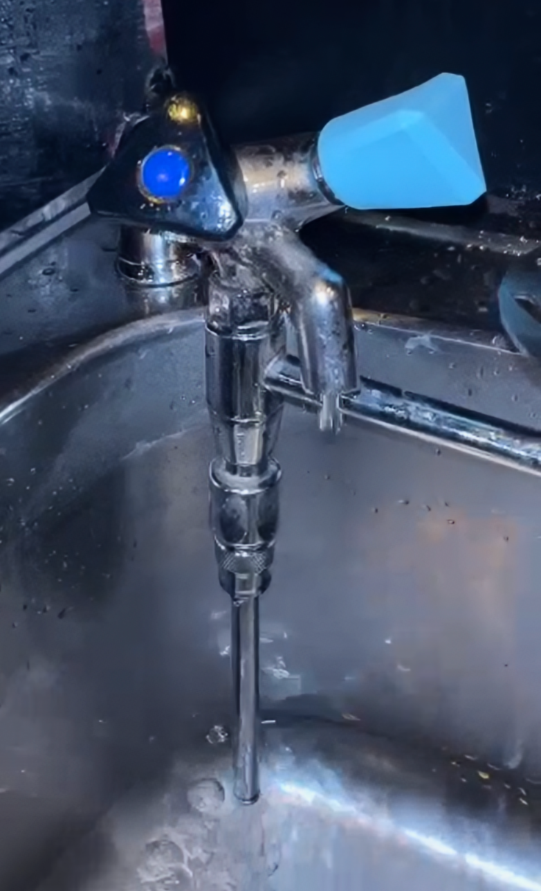 bar tap (knob)