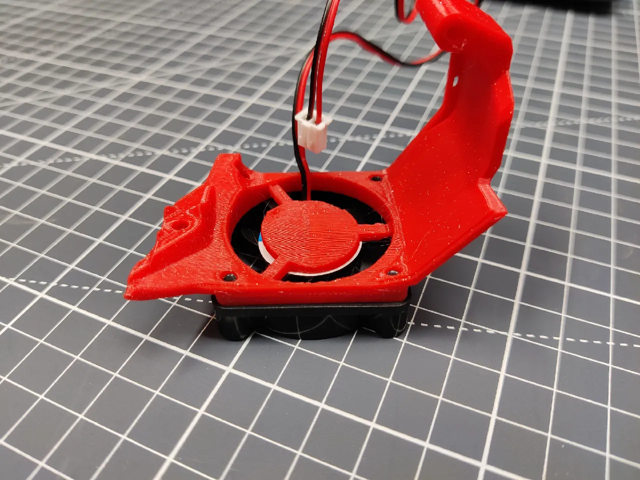 Clockwork 2 / LDO Nitehawk SB cover with 4010 fan mount by