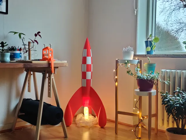 Moon Rocket V2