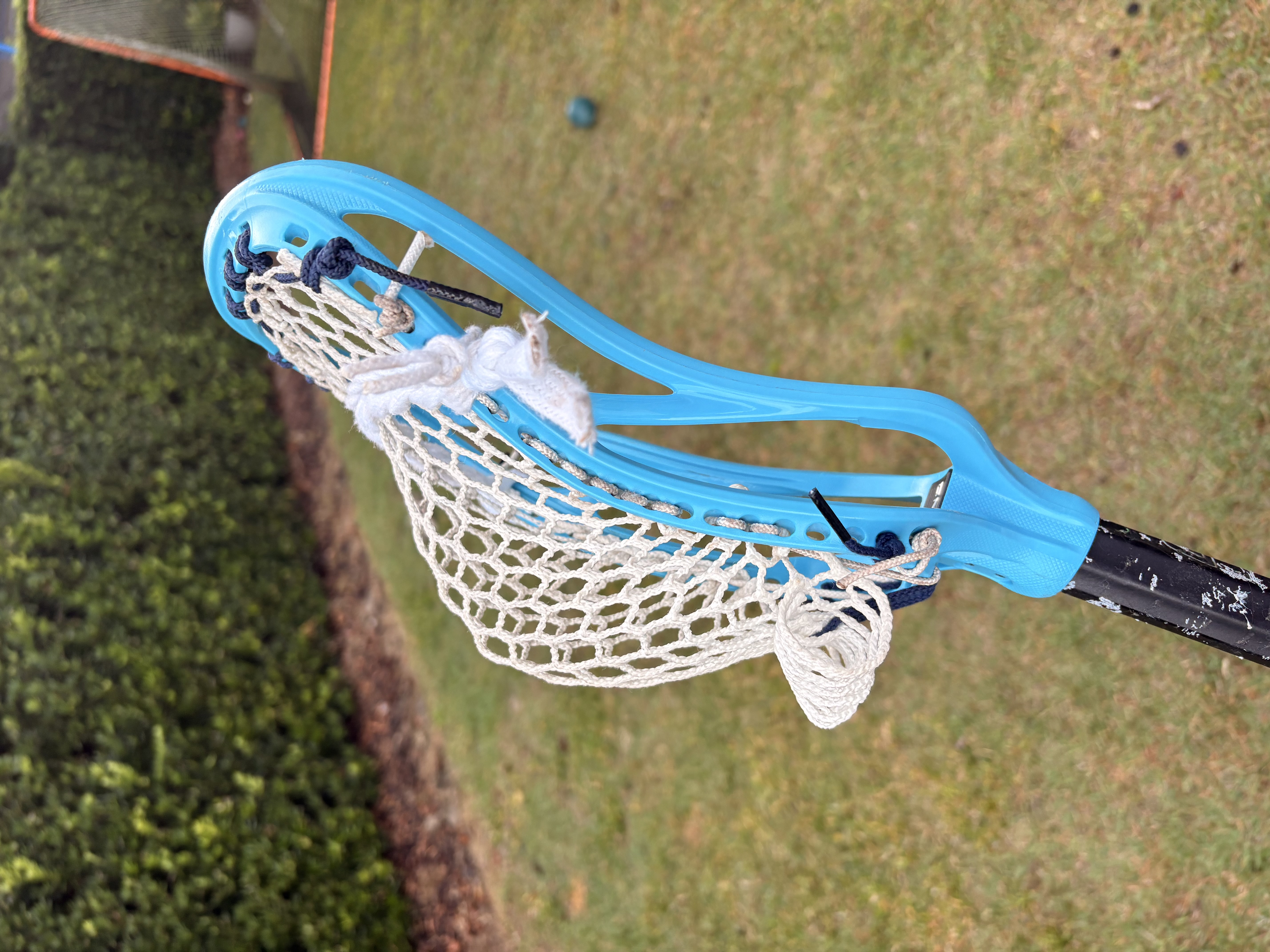 Lacrosse Throat Insert