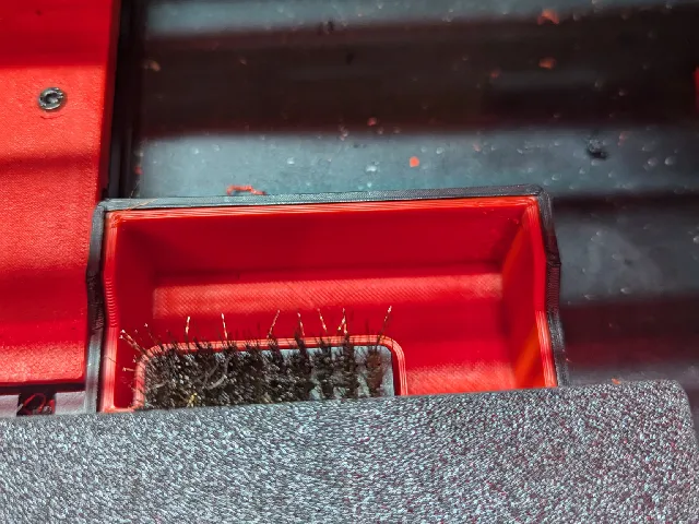 Troodon 2.0 Nozzle Brush Bucket