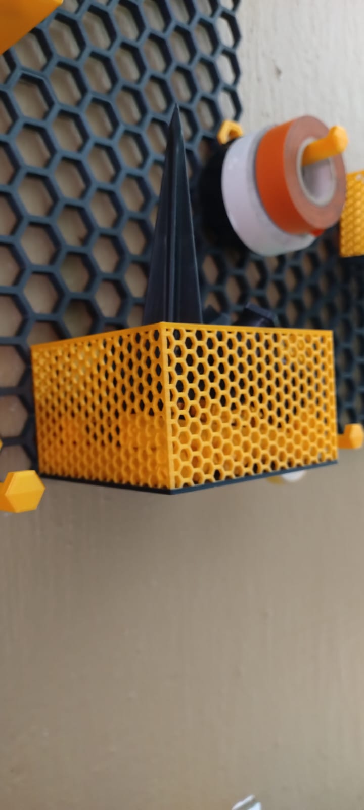 HSW Large honeycomb basket 100x100x63mm