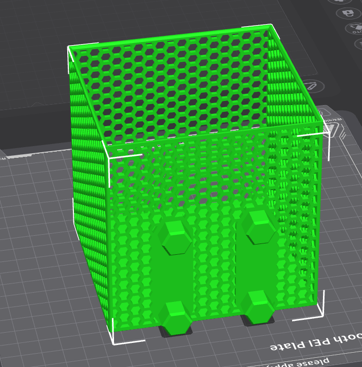 Large honeycomb basket for heavy items