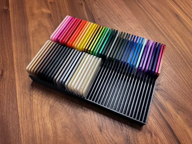Holder for Filament Swatch Card with Label
