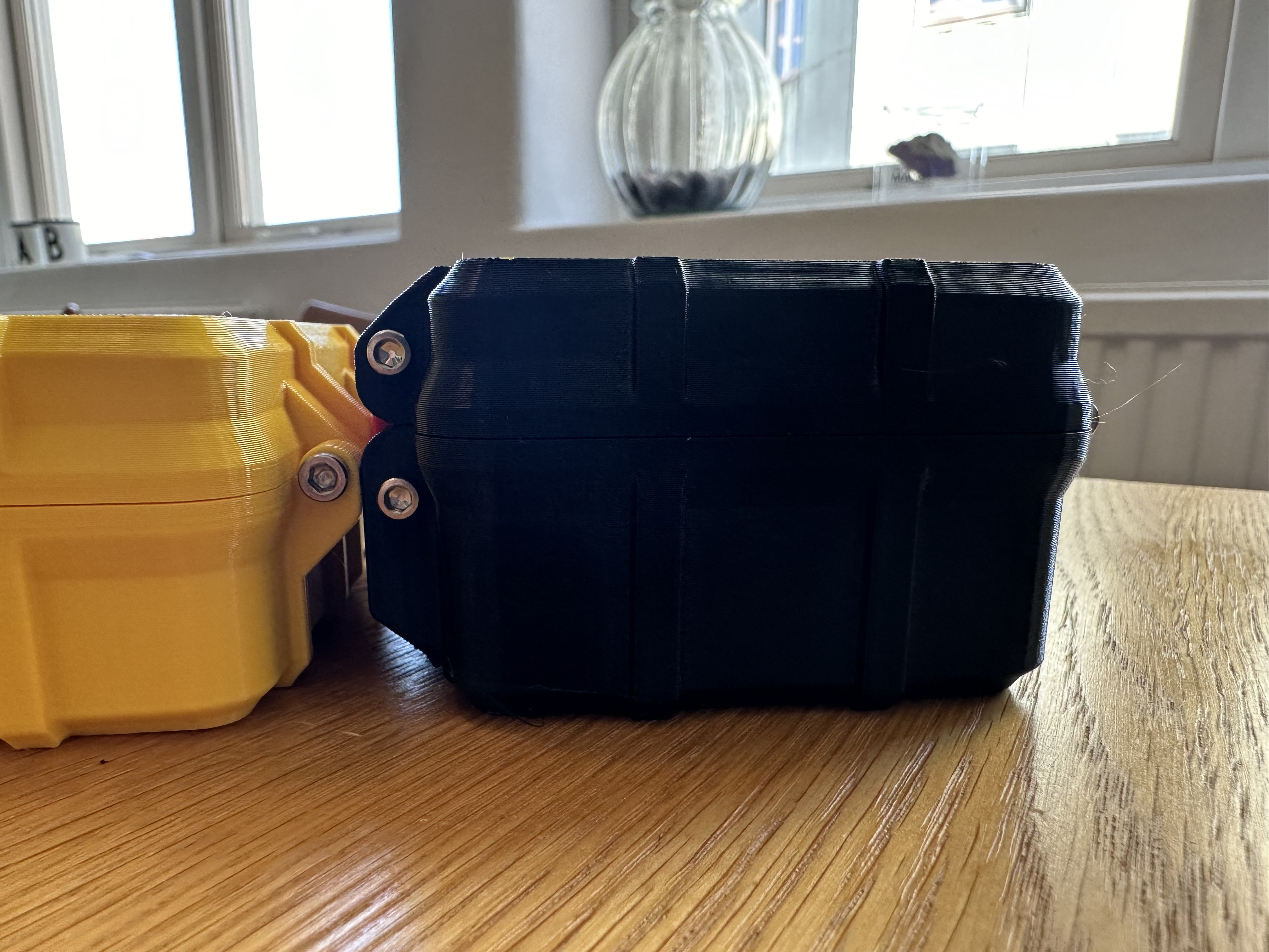 Deeper bottom case for UNO Card Box