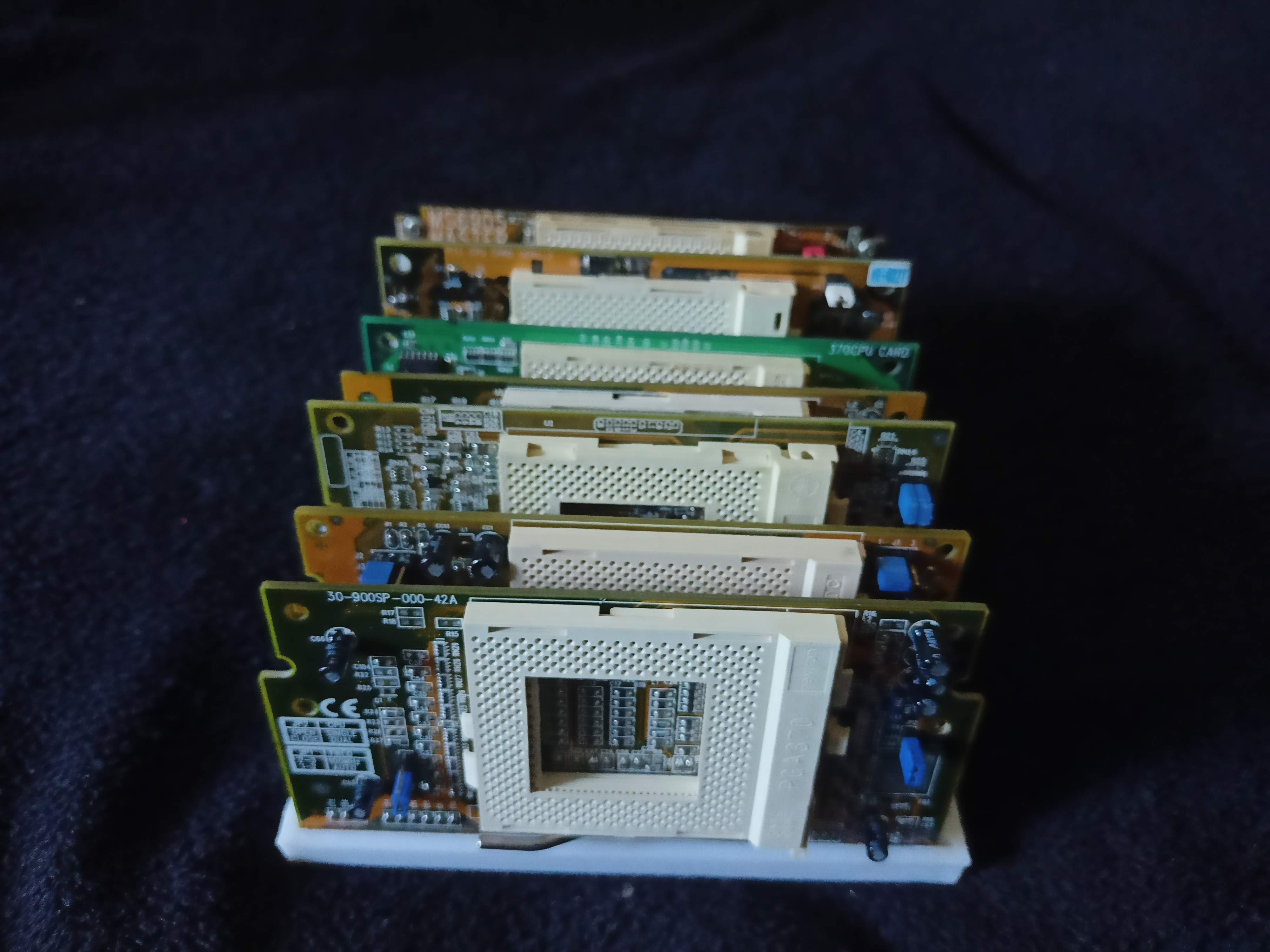 8x Socket 370 slotket holder