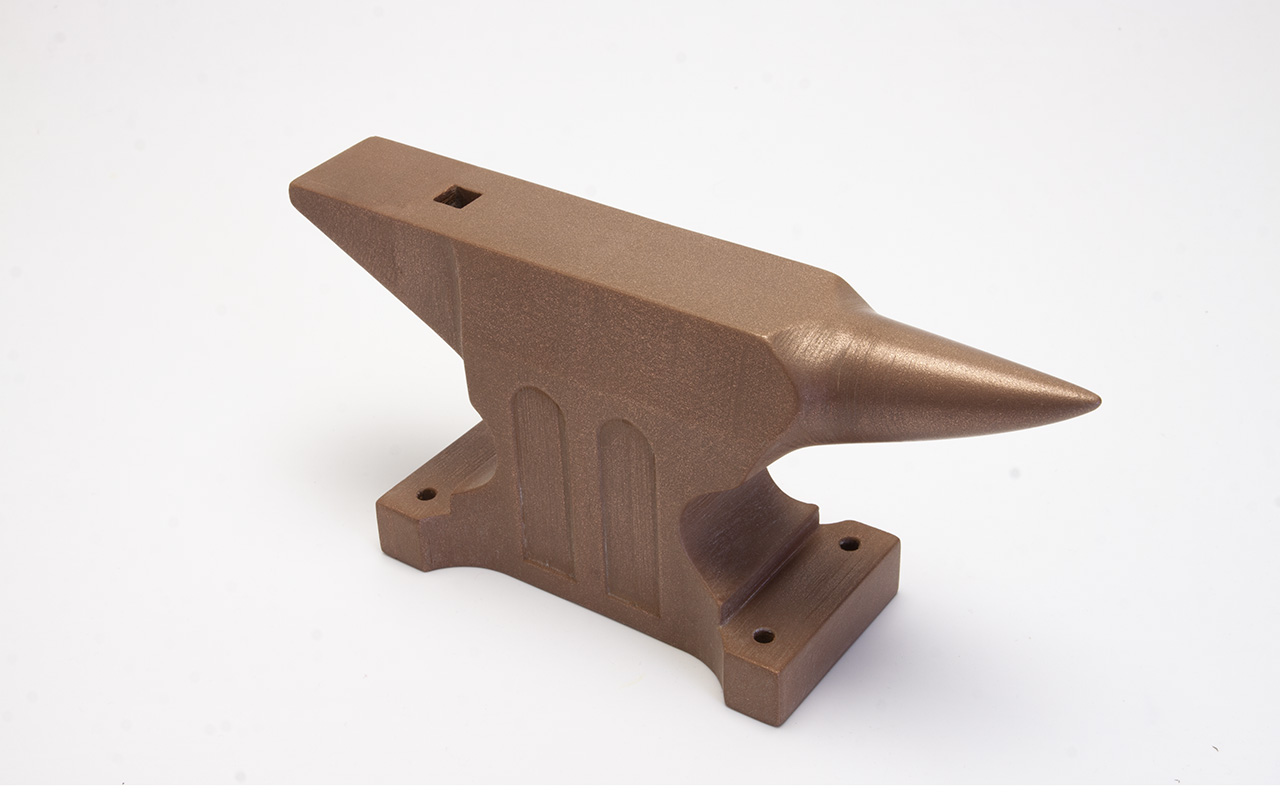 Miniatura 2 do modelo 3D The Blacksmith Anvil