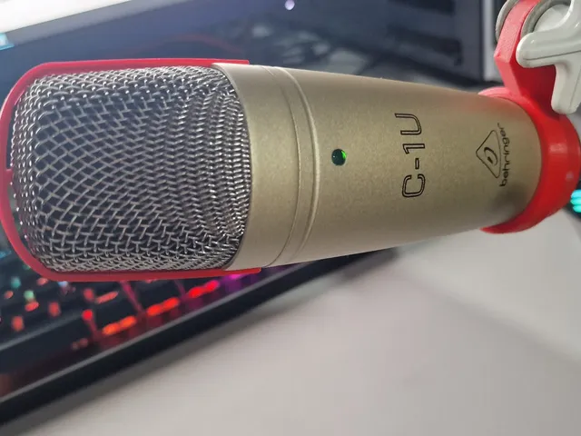 Behringer C-1U Microphone "Plastic union - Prototype"