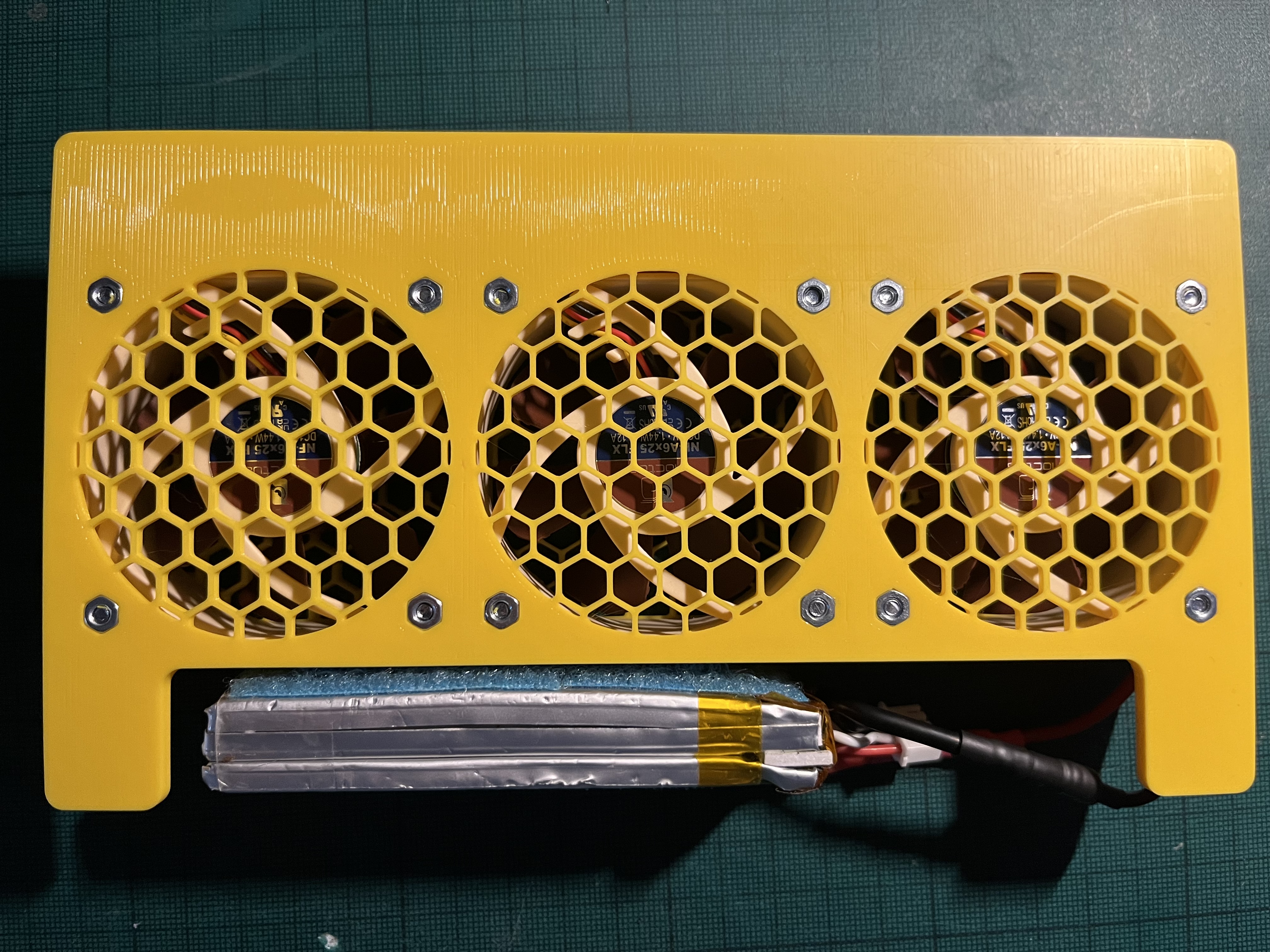 Drying/cooling system for models — thumbnail 3