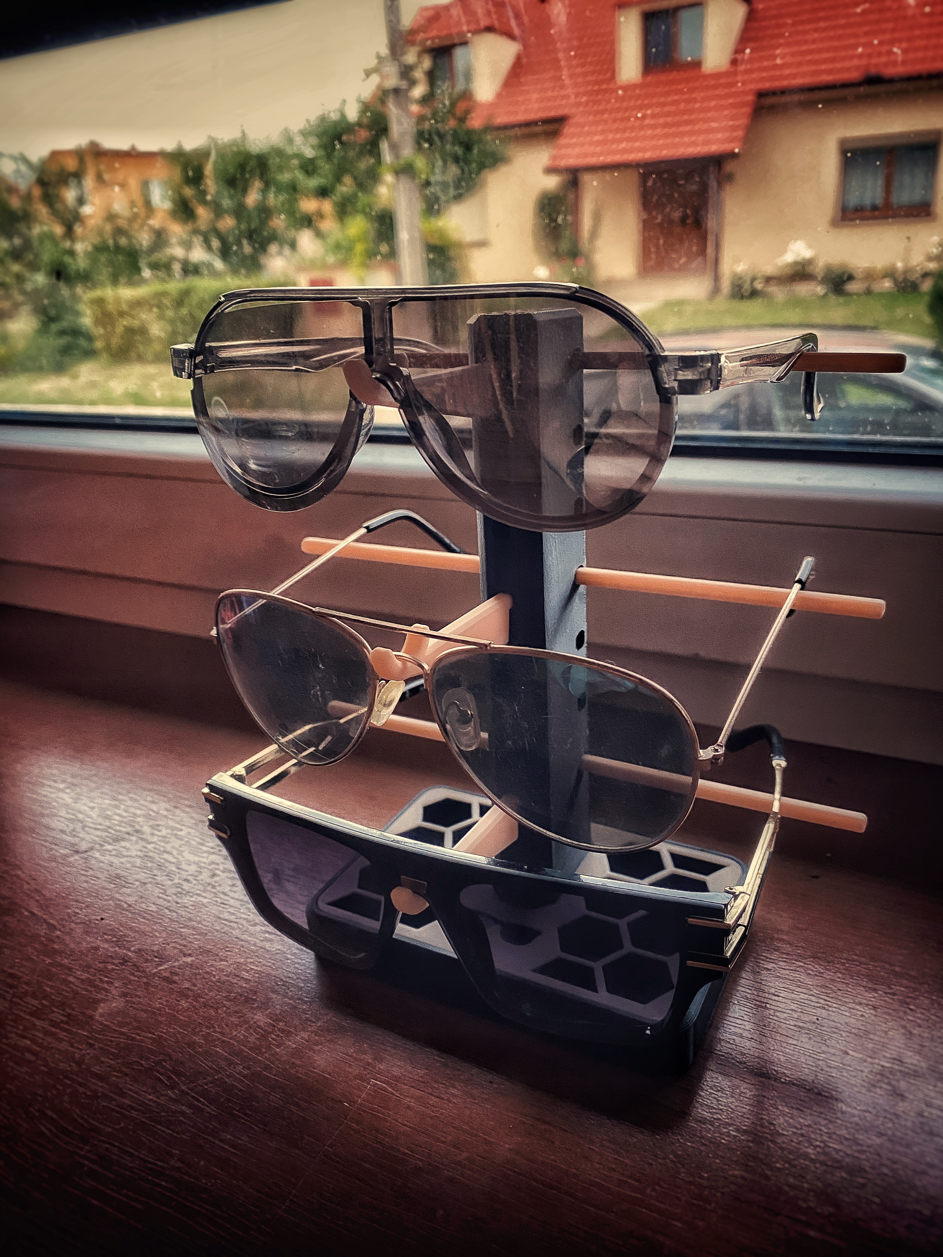Miniatura 4 do modelo 3D Modular Glasses Stand / Holder