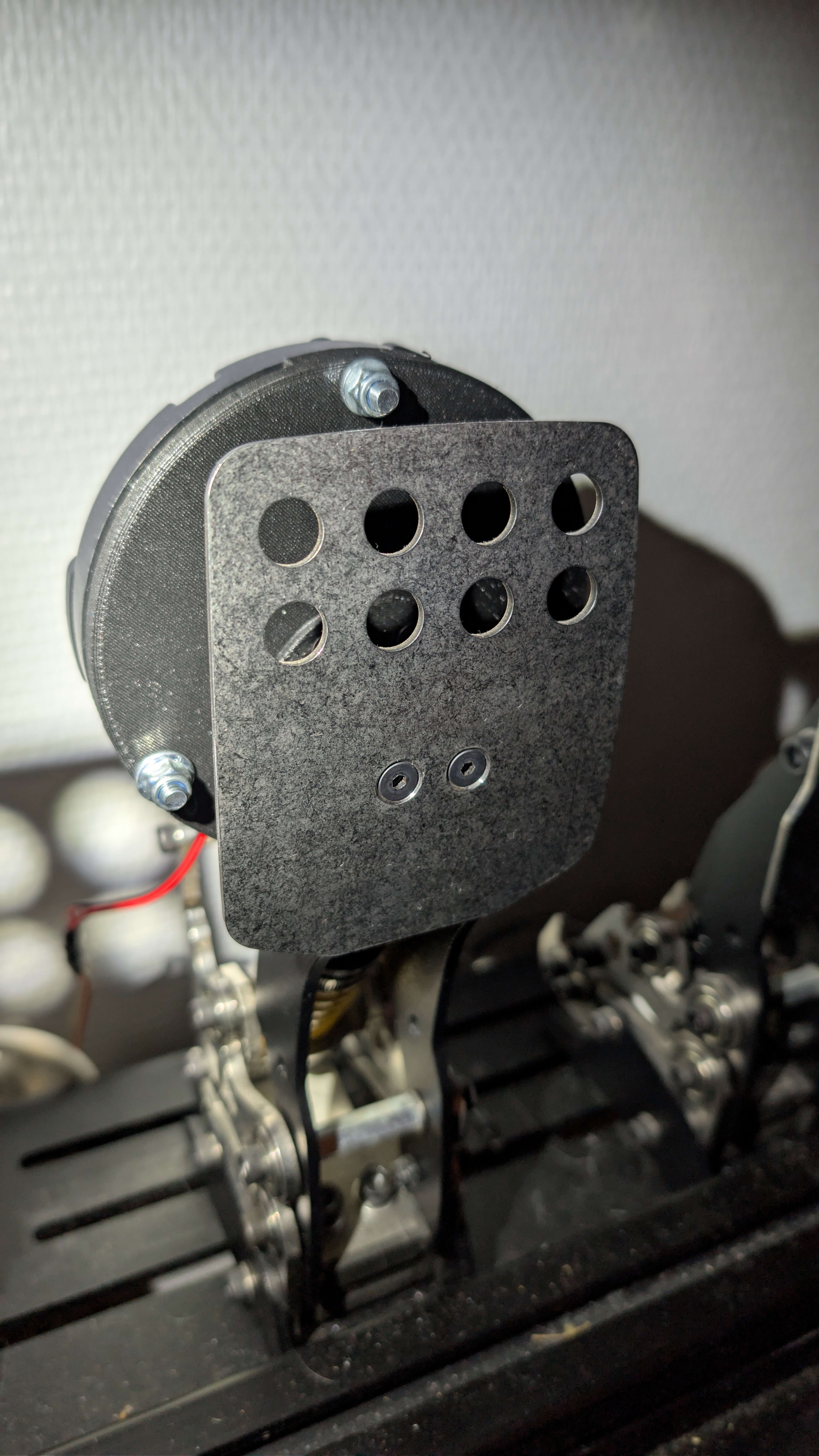 Simagic Haptic to Dayton Audio TT25 adapter