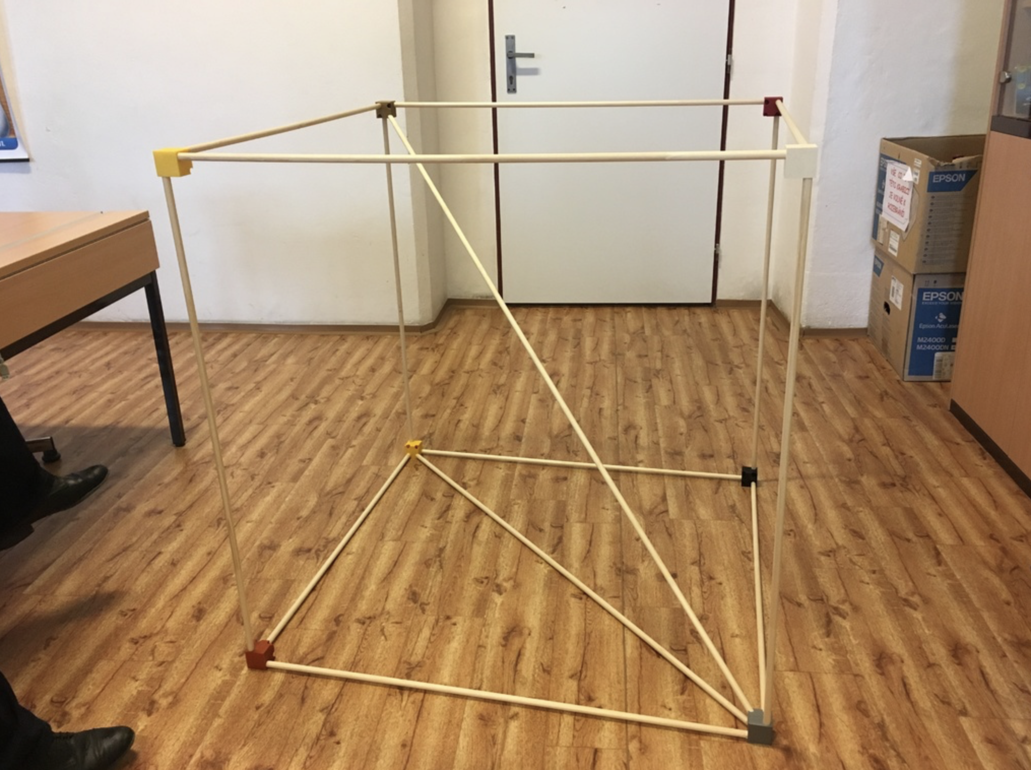 1m Cube model / 1m krychlový model