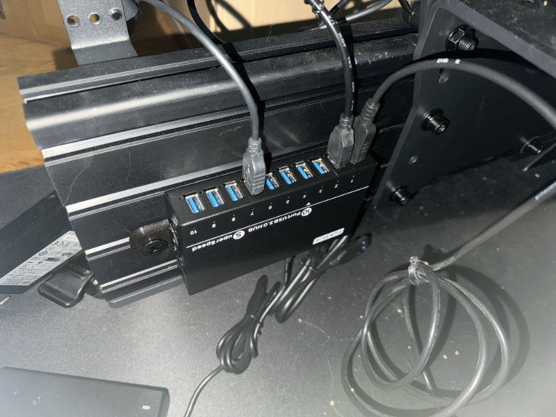 Sipolar A-103 USB hub 4040 mount brackets by LapplandsCohan | Download ...