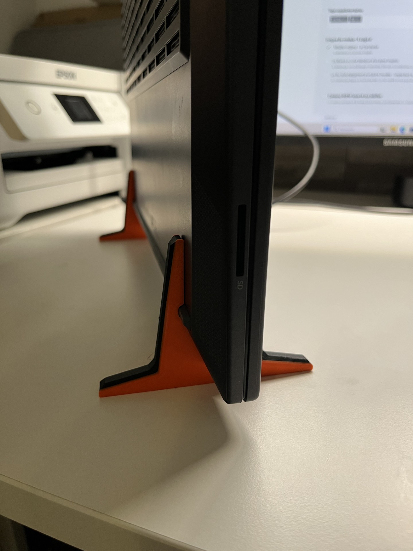 Vertical stand for HP Victus 15 by VincentM | Download free STL model ...