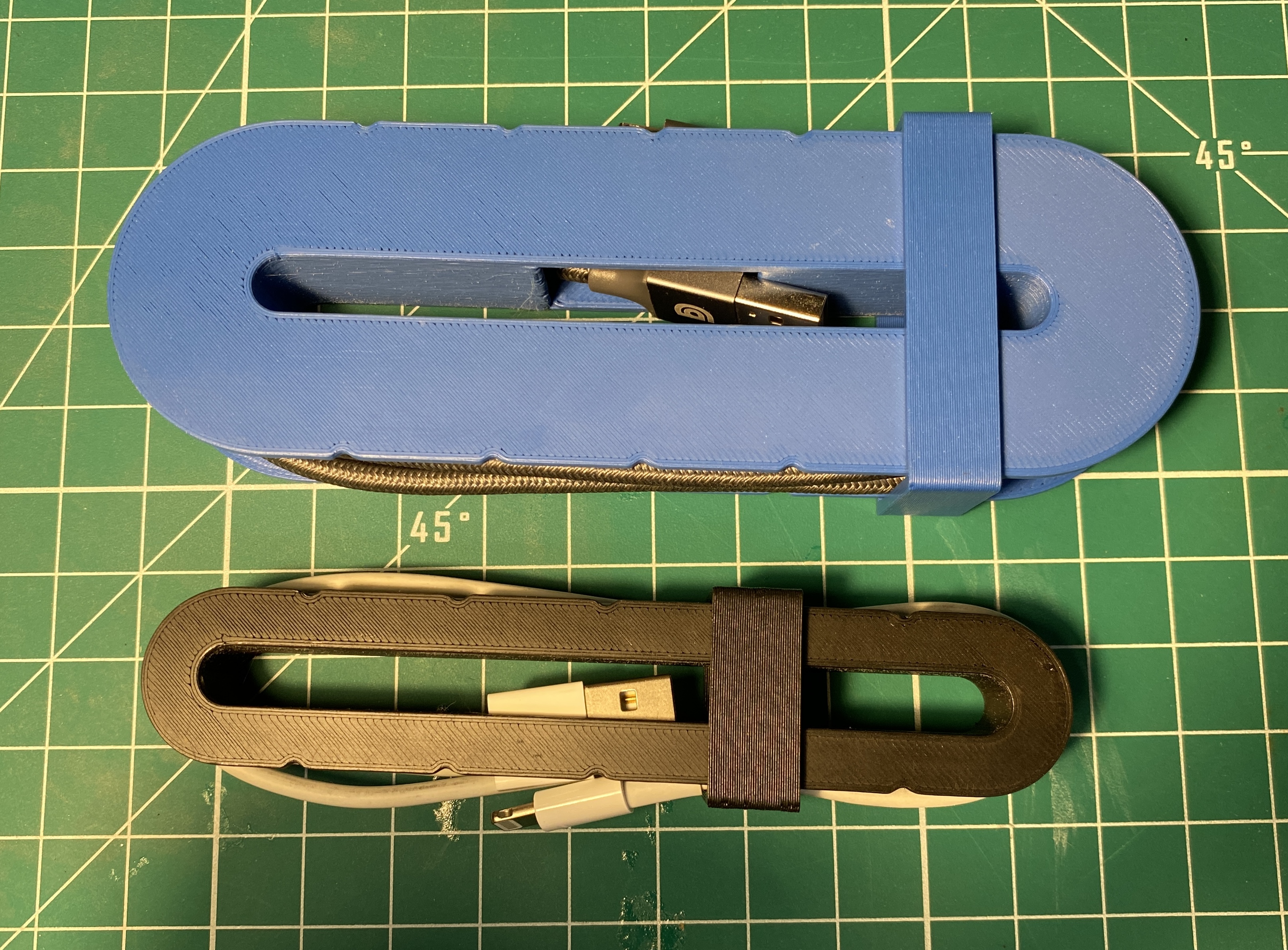Miniatura 2 do modelo 3D USB Cable Wrap - Parametric