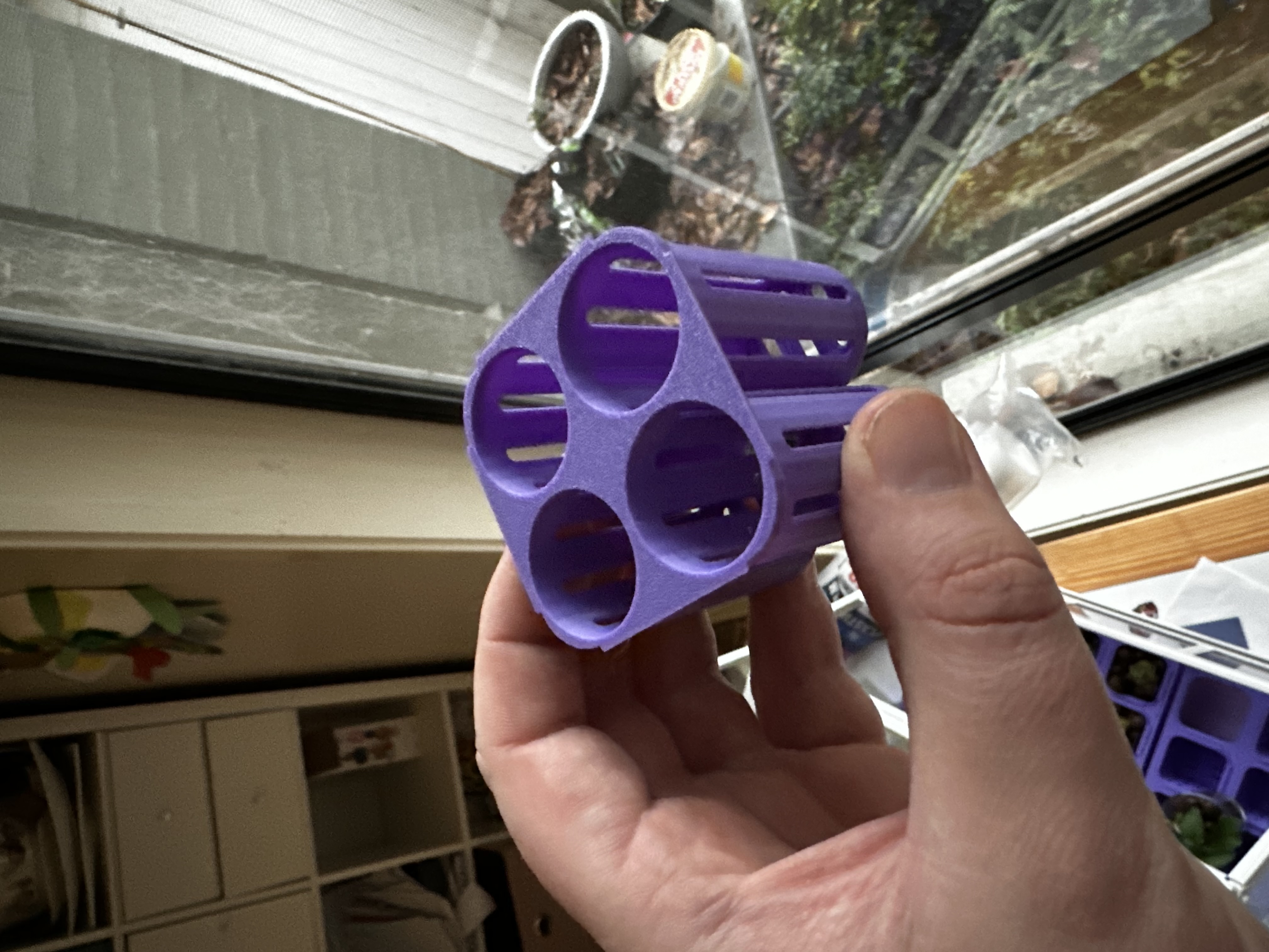 Hydroponic Garden Seedling Insert 3D model thumbnail