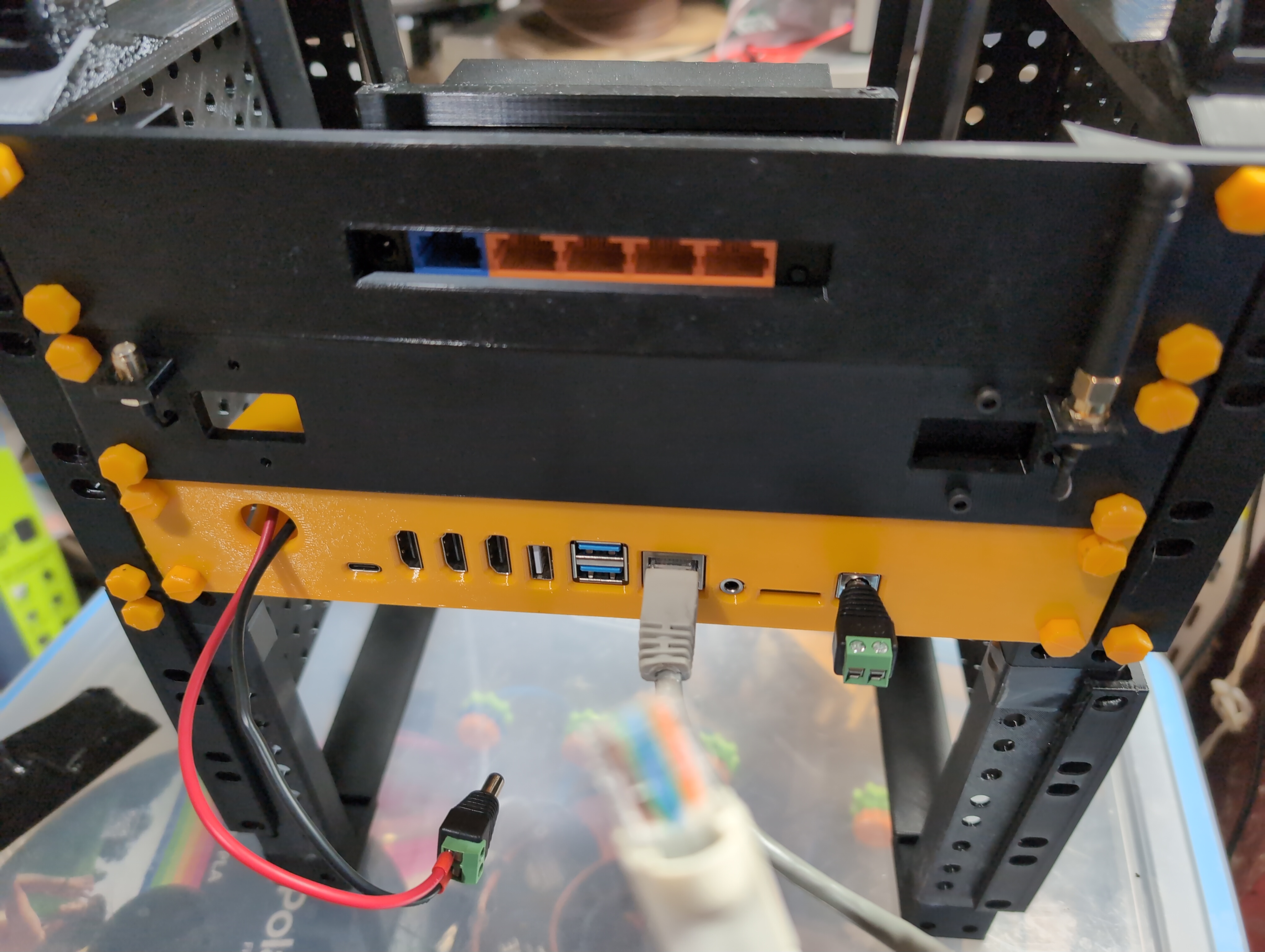10Inch server rack tp link router