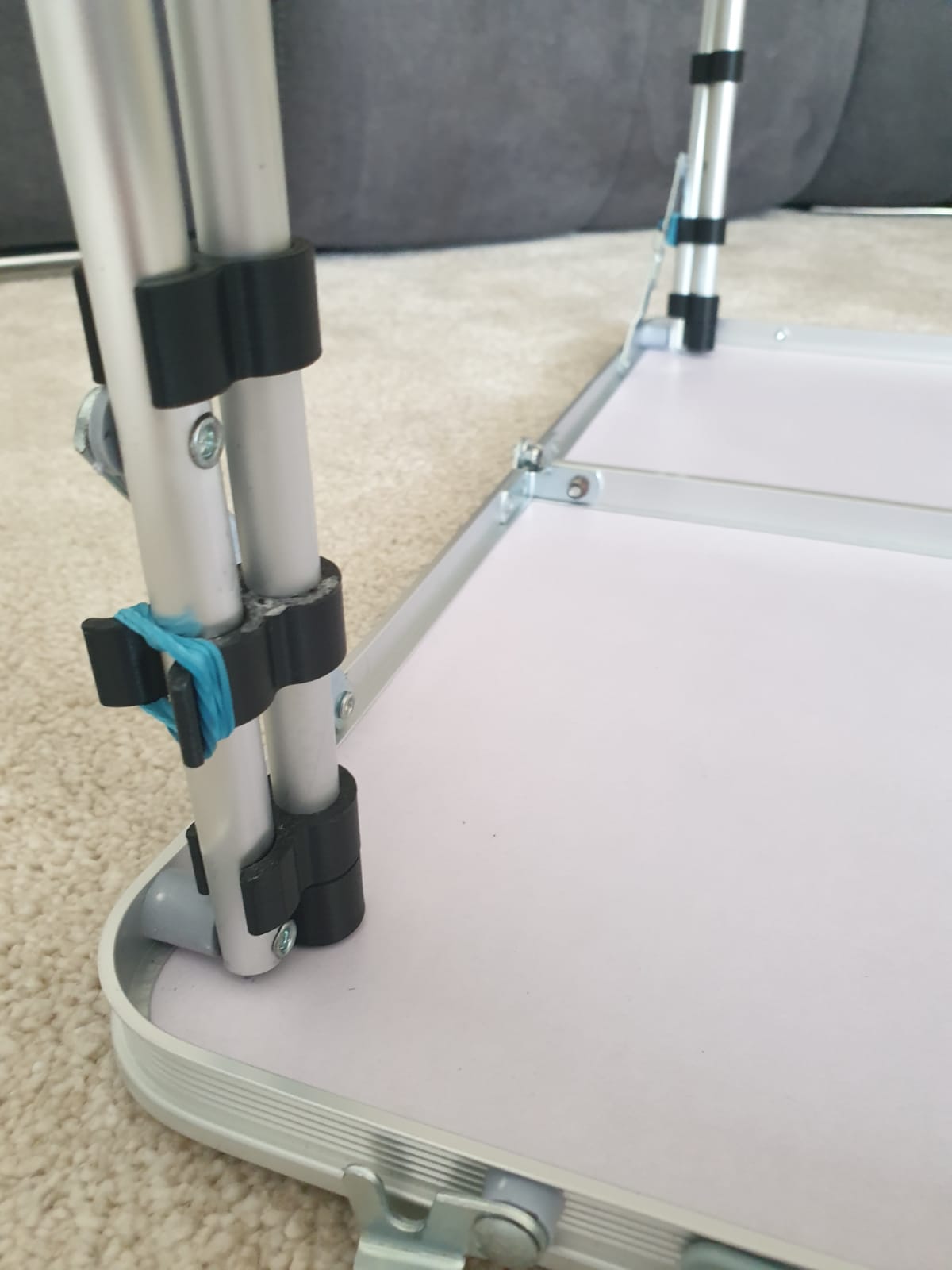 Miniatura 3 do modelo 3D Low Folding Camping Table Extension