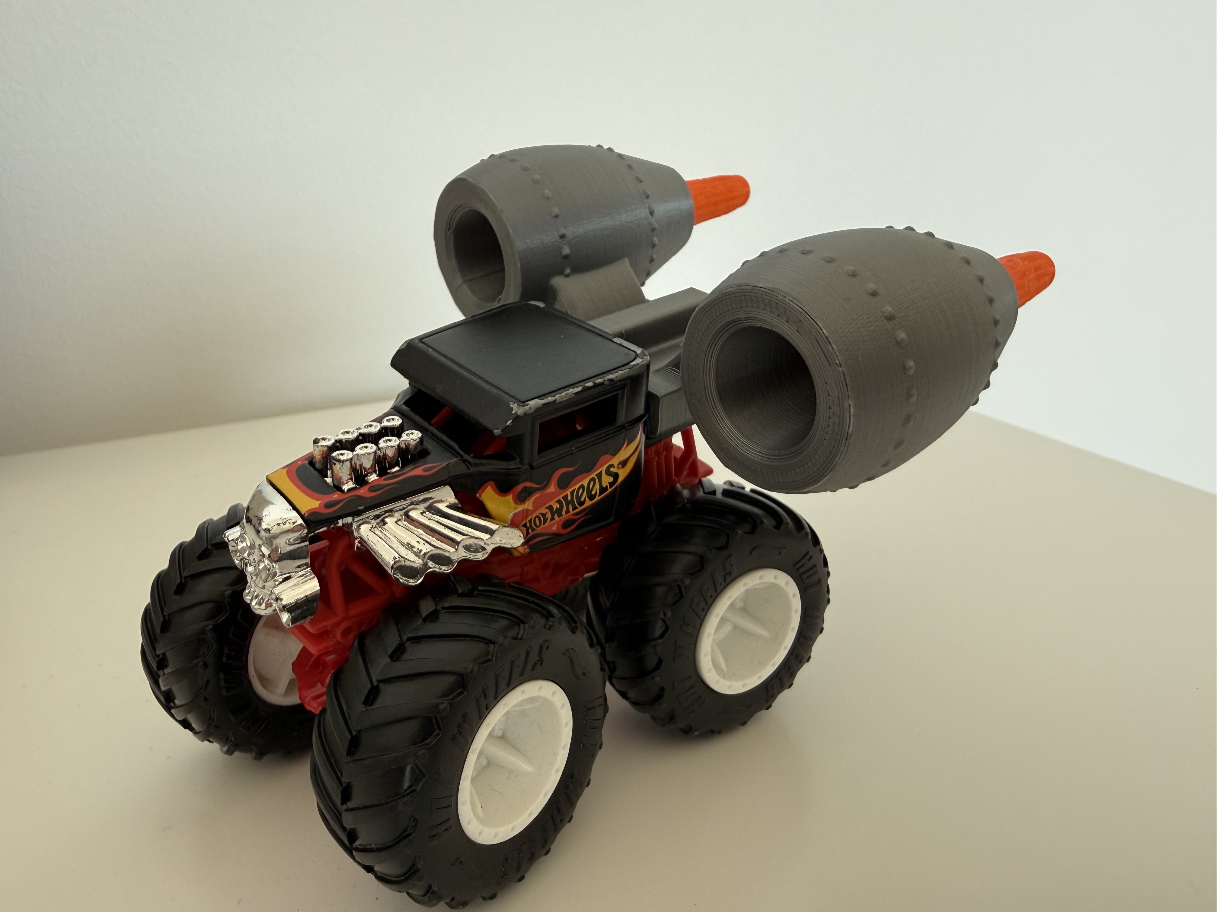 Hot Wheels Monster truck Bone Shaker booster add on 1:64 scale.