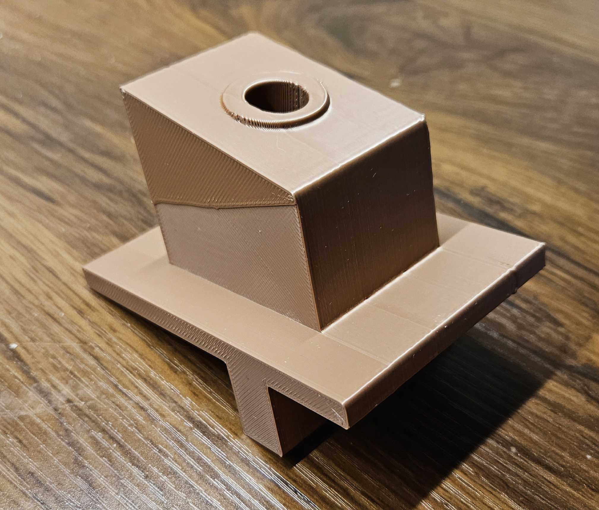 Desk Backdrop Pencil holder