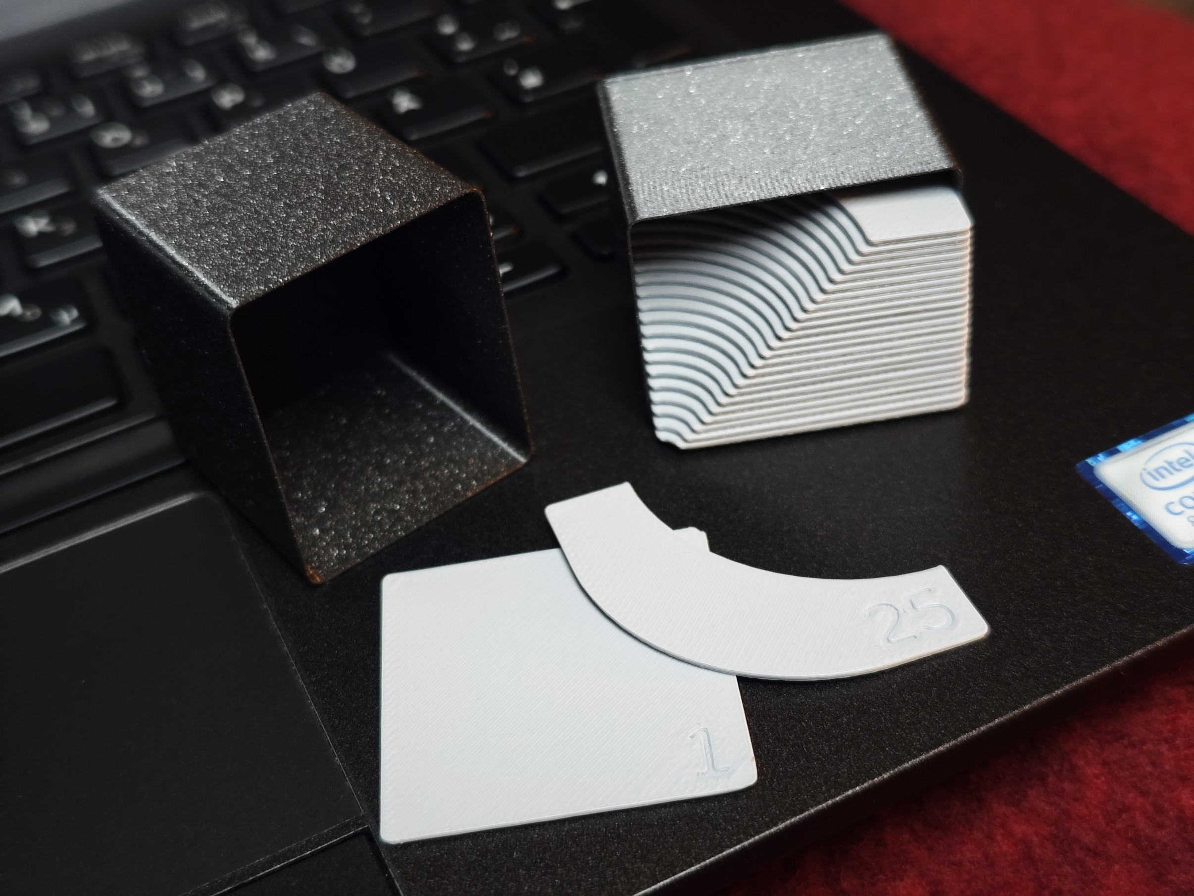 Parameterized (OpenSCAD) radius gauges + box