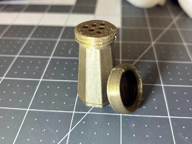 Pocket Salt Shaker