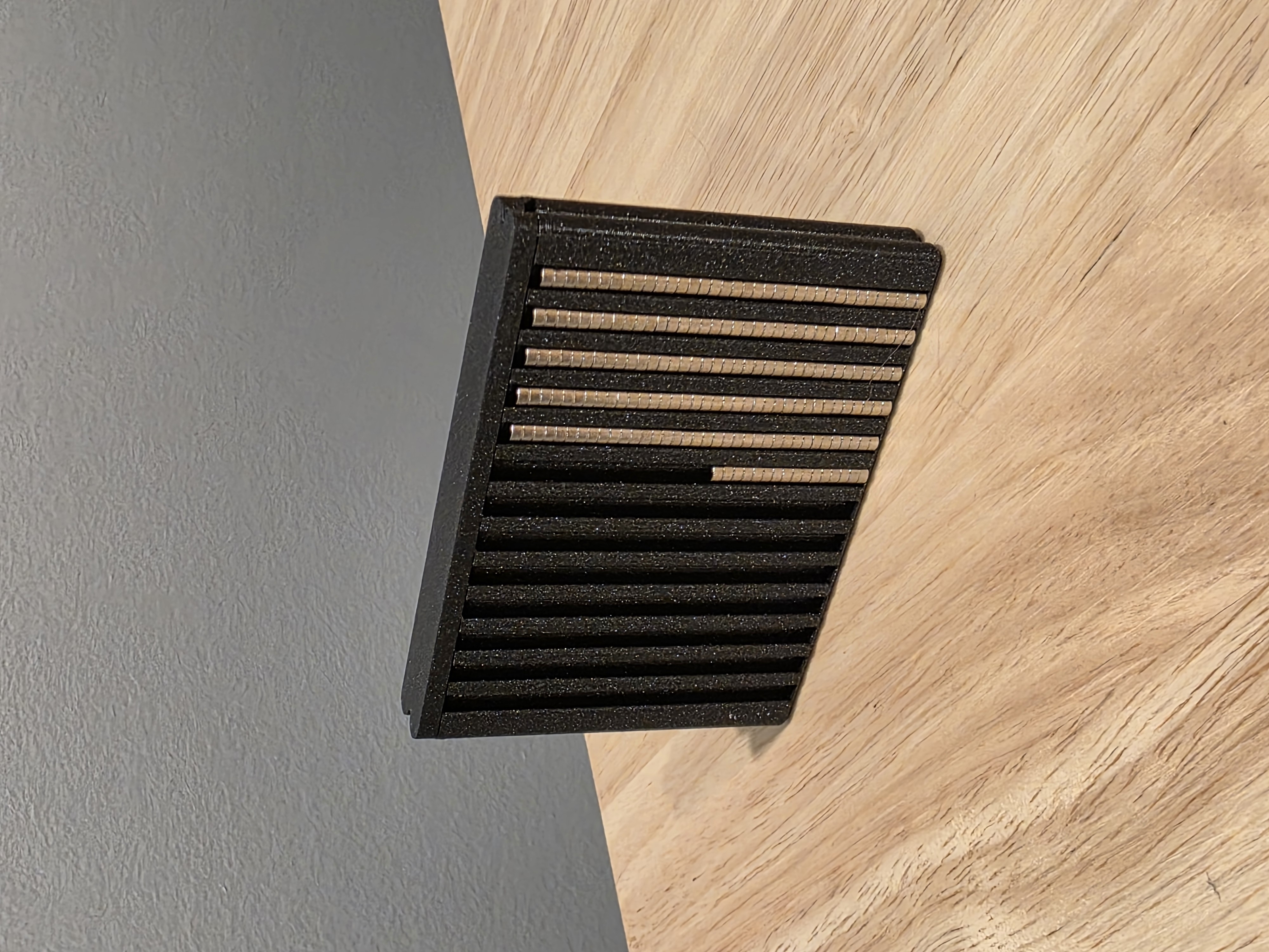 Gridfinity Modular Magnet Storage System with Removable Lid