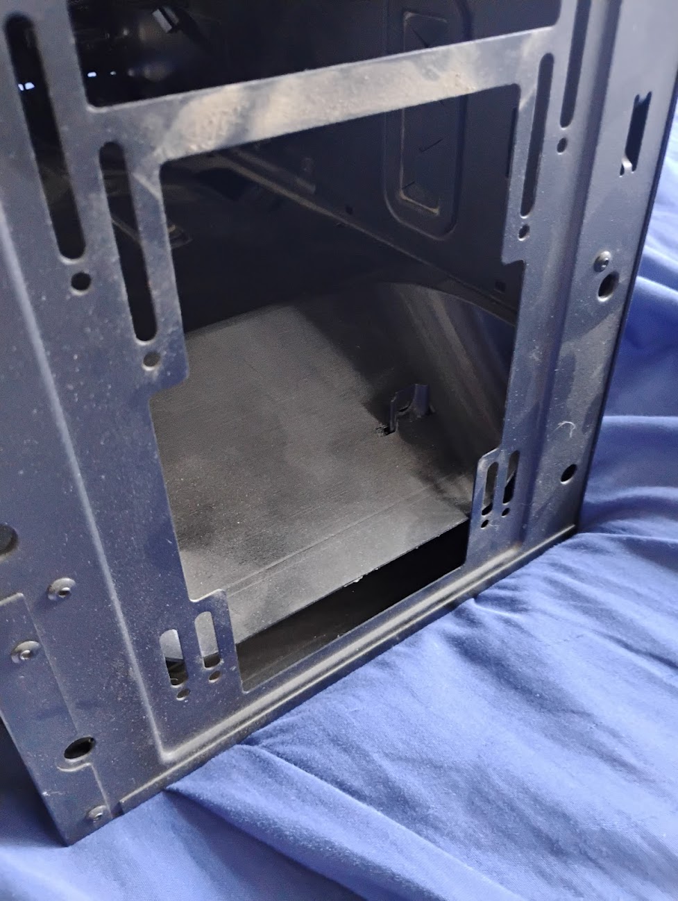 GPU Airflow Duct For Cooler Master NR400/NR400ODD