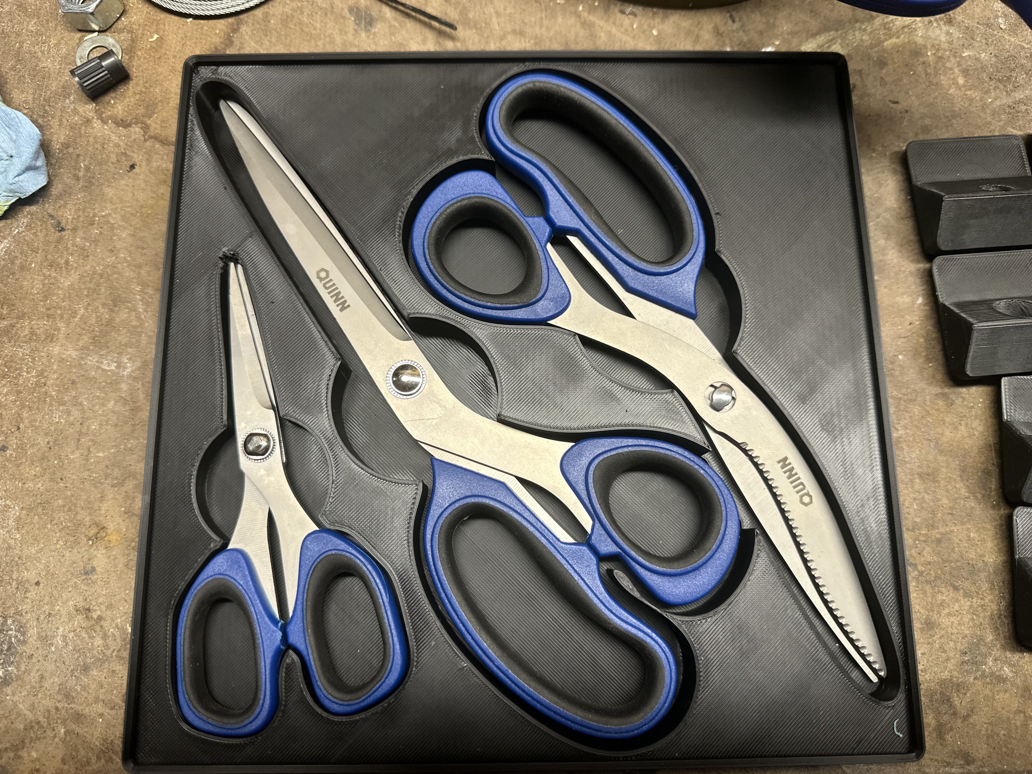 Quinn (Harbor Freight) 3pc Scissors Gridfinity Bin