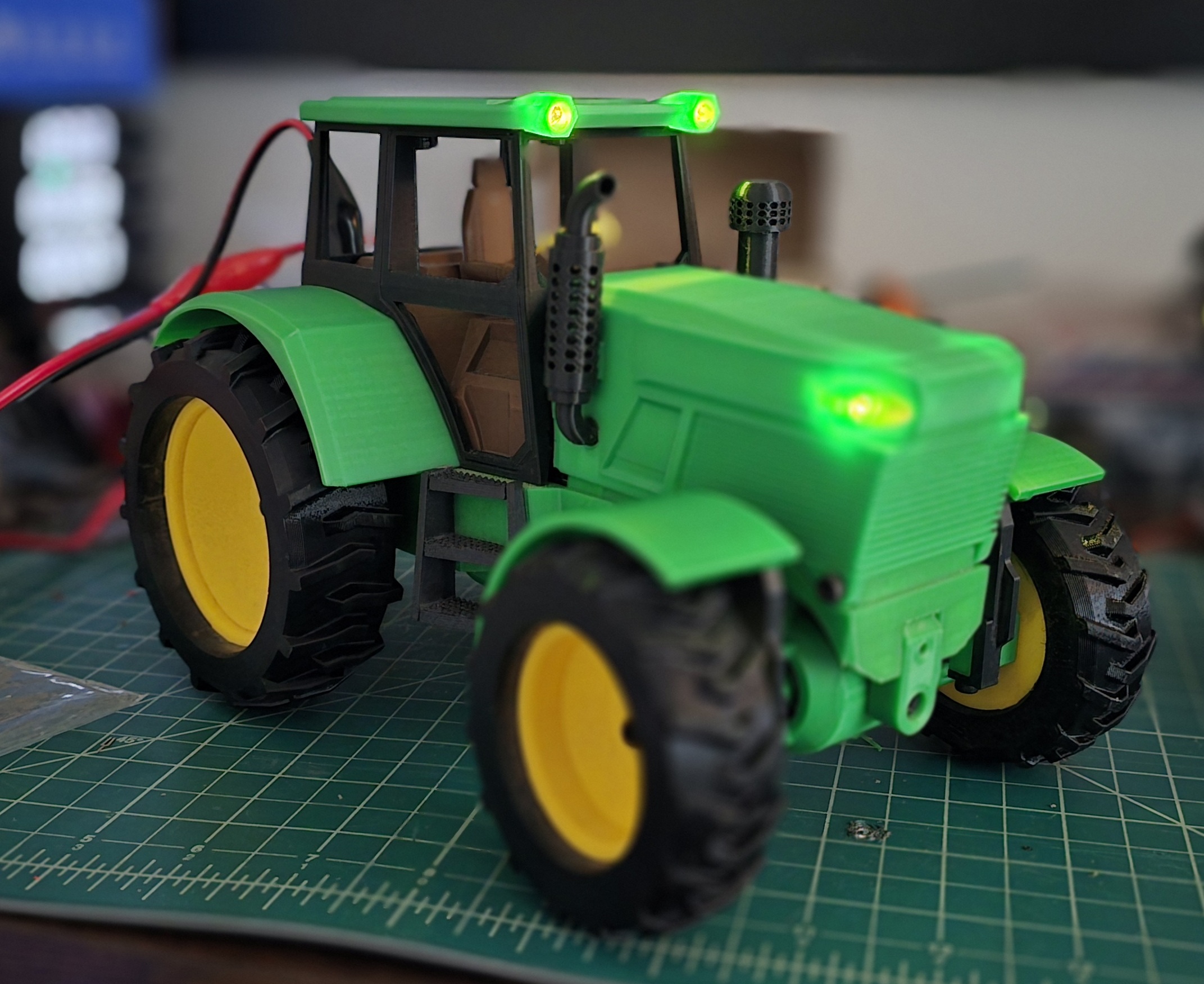 Hood with headlights for RC Tractor
