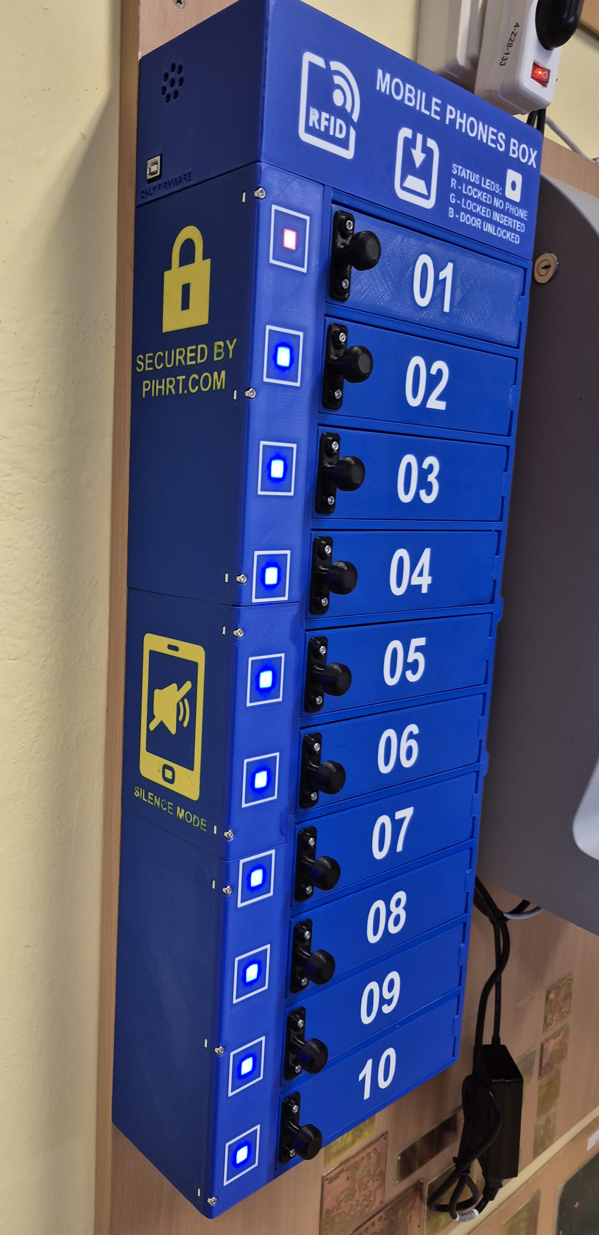 Mobile phone box — thumbnail 15